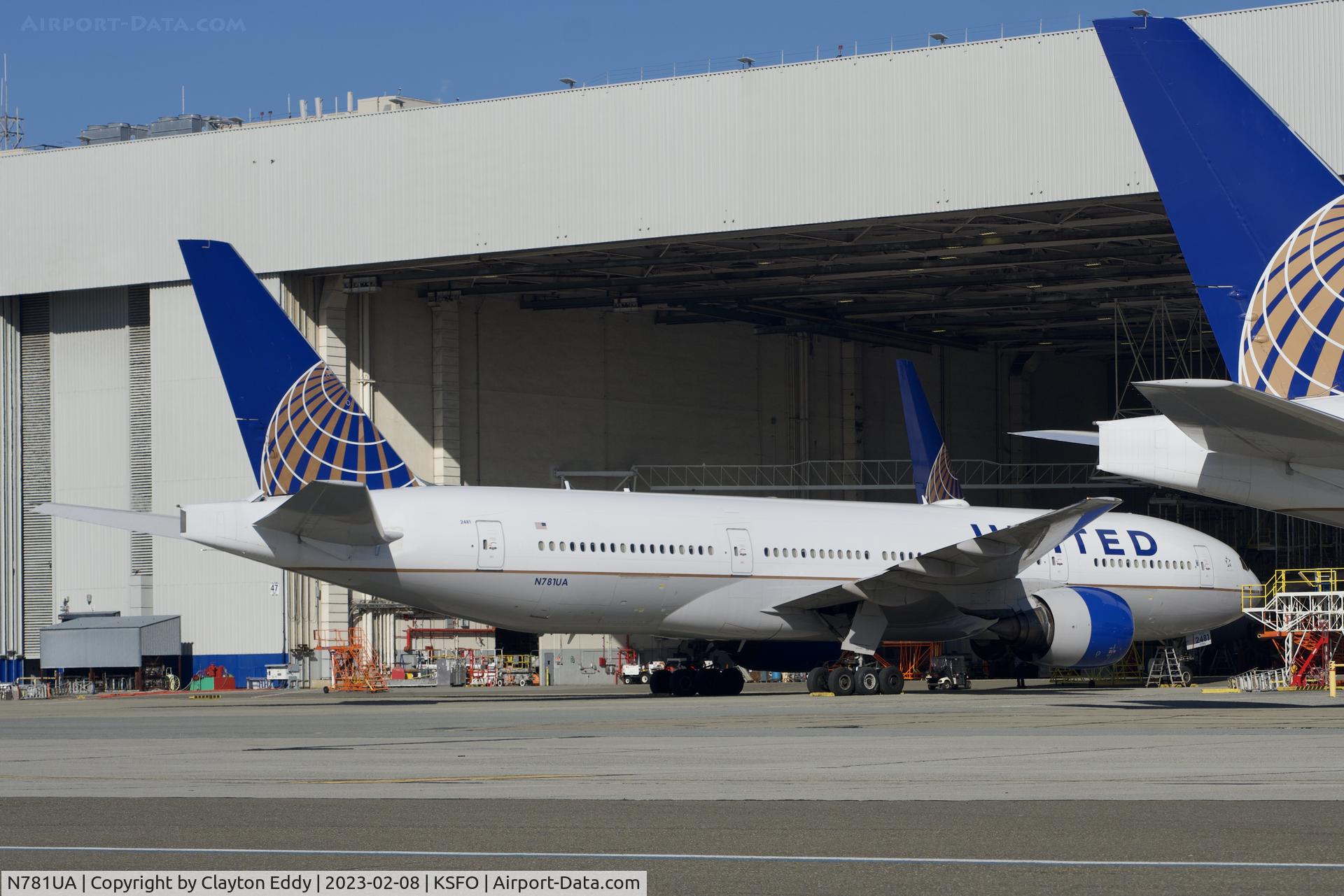 N781UA, 1996 Boeing 777-222 C/N 26945, SFO 2023.