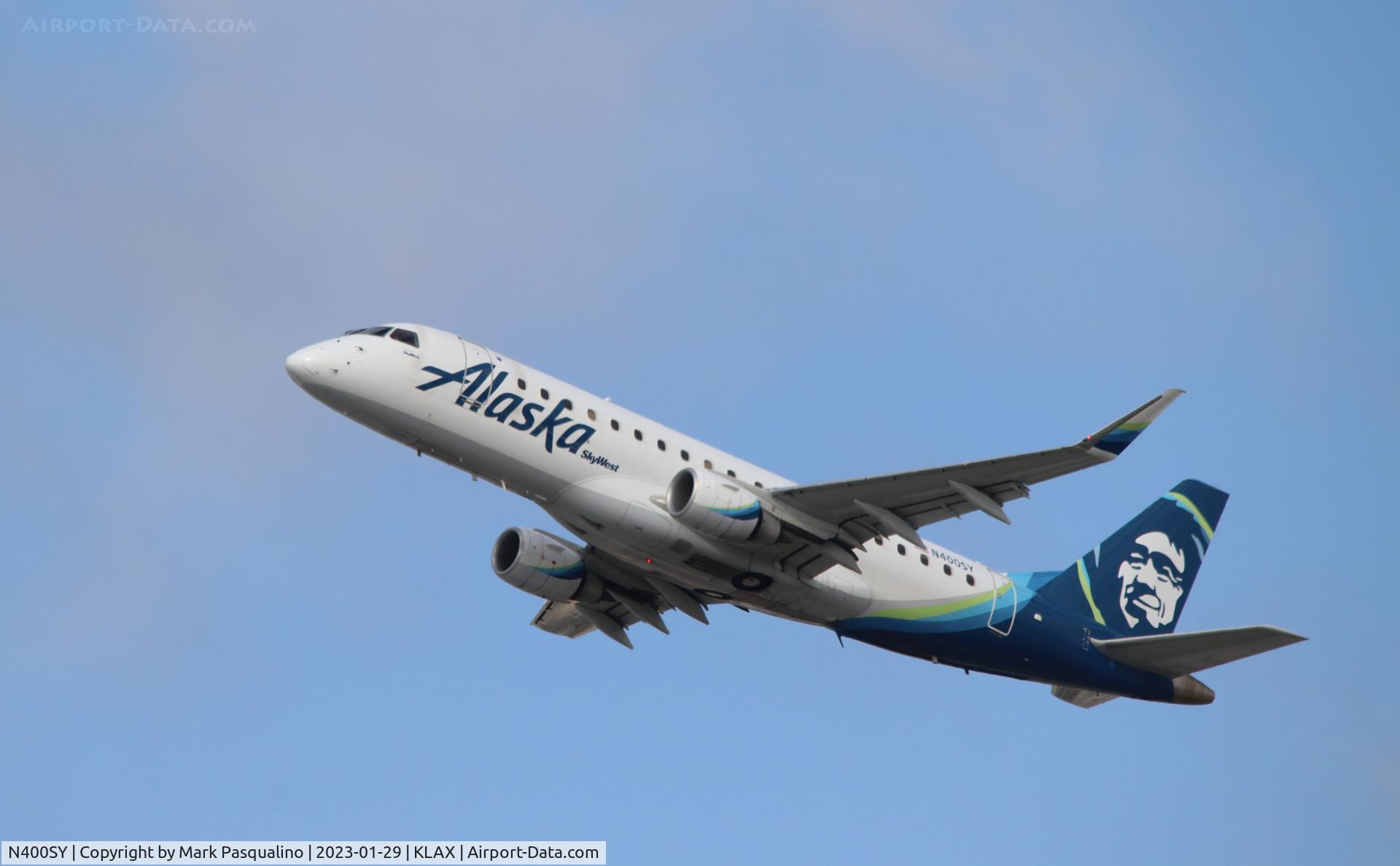 N400SY, 2018 Embraer 175LR (ERJ-170-200LR) C/N 17000732, ERJ-170-200LR