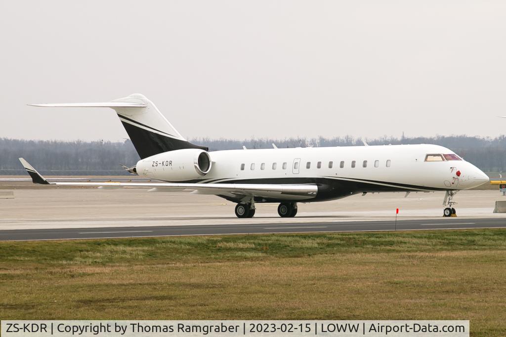 ZS-KDR, Bombardier Global Express (BD-700-1A10) C/N 9023, ExecuJet Africa Bombardier Global Express