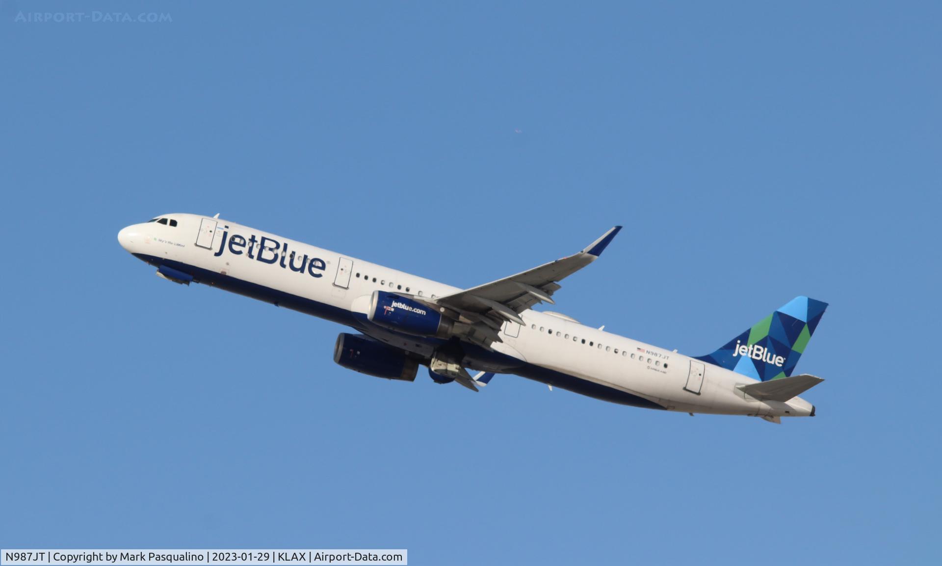 N987JT, 2017 Airbus A321-231 C/N 7855, Airbus A321-231