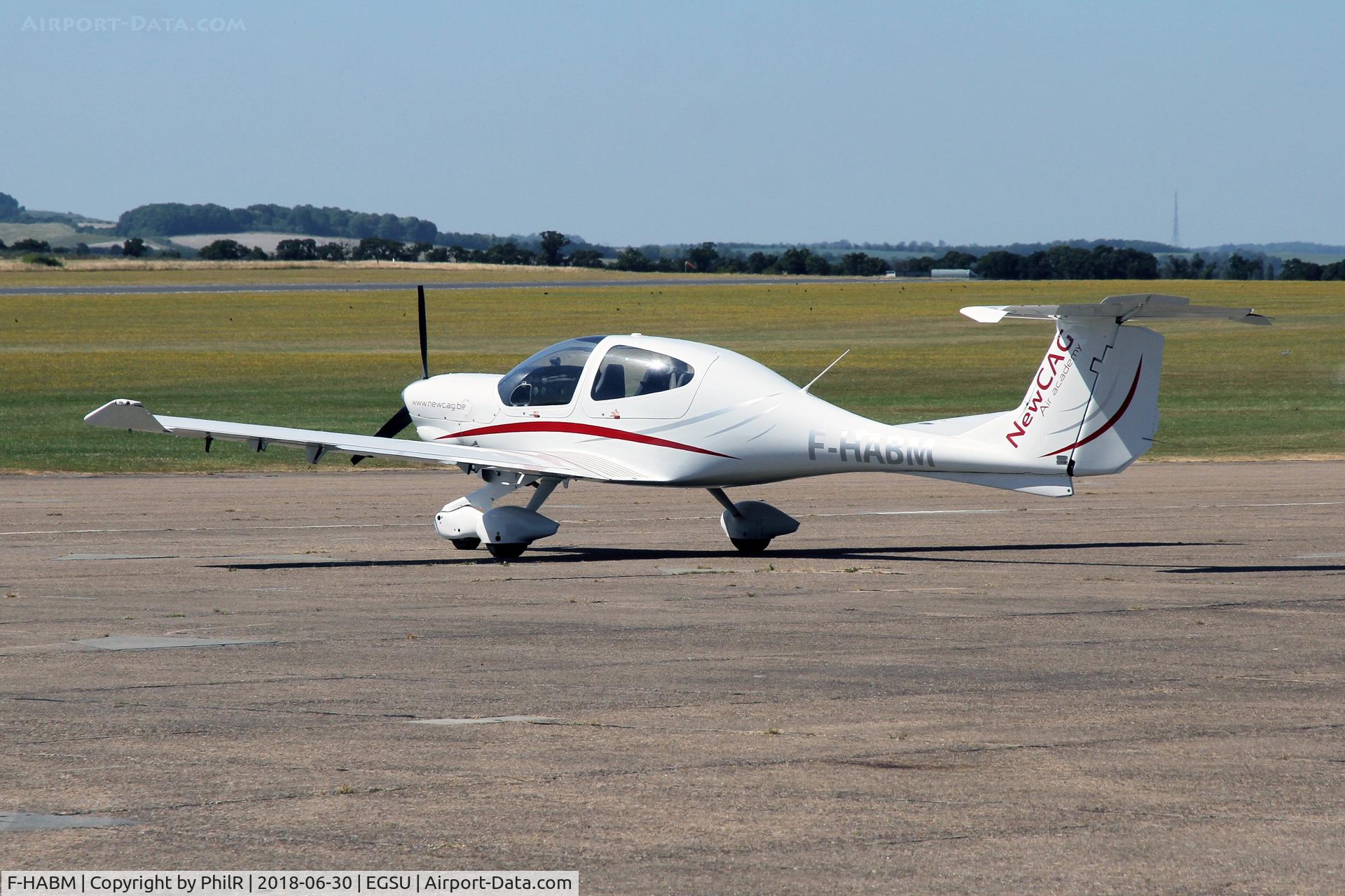 F-HABM, 2003 Diamond DA-40D Diamond Star C/N D4.077, F-HABM 2003 Diamond DA-40D Duxford