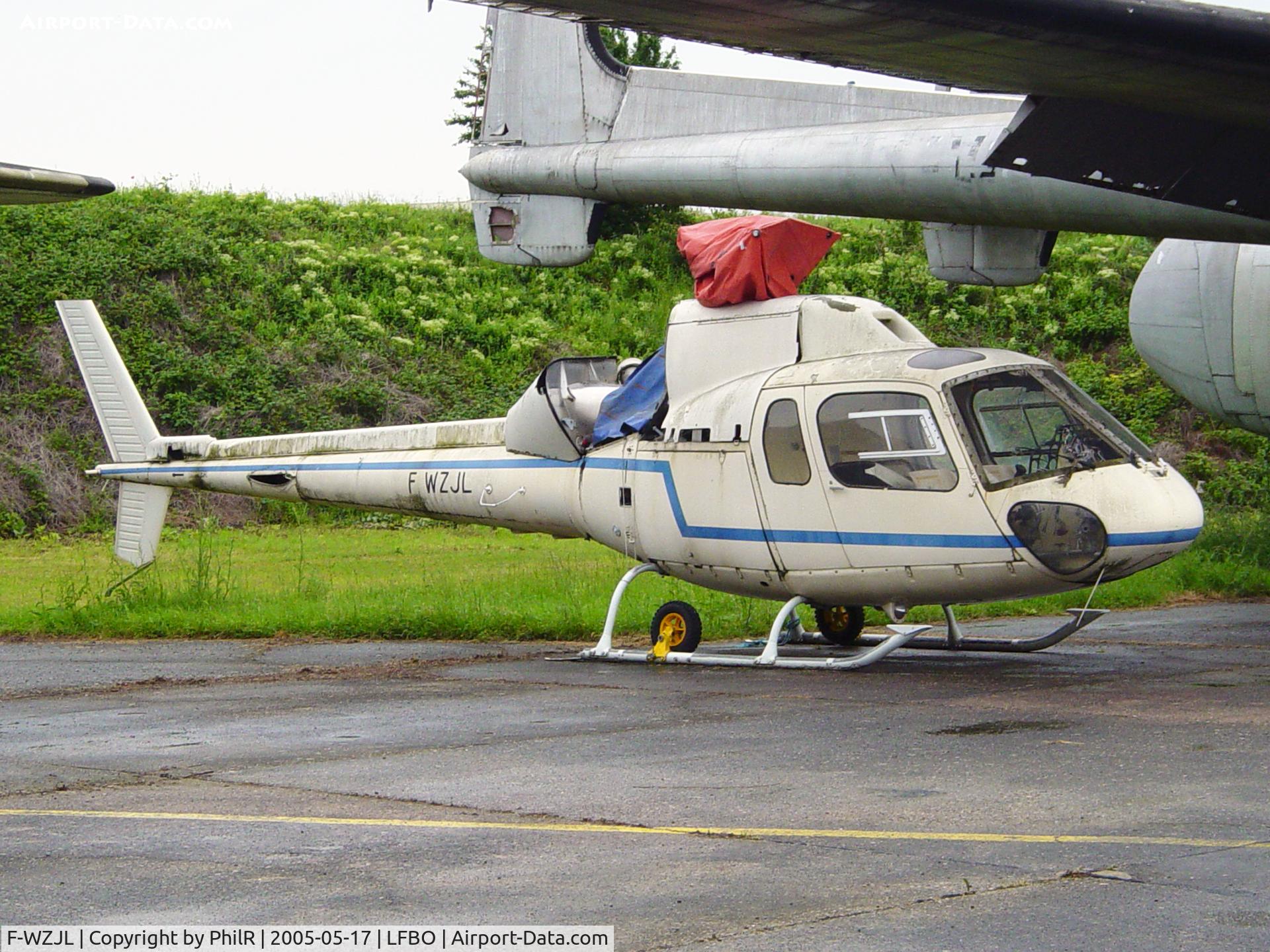 F-WZJL, Aerospatiale AS-355F-1 Ecureuil 2 C/N 5001, F-WZJL AS355F-1 Squirrel 2 TLS