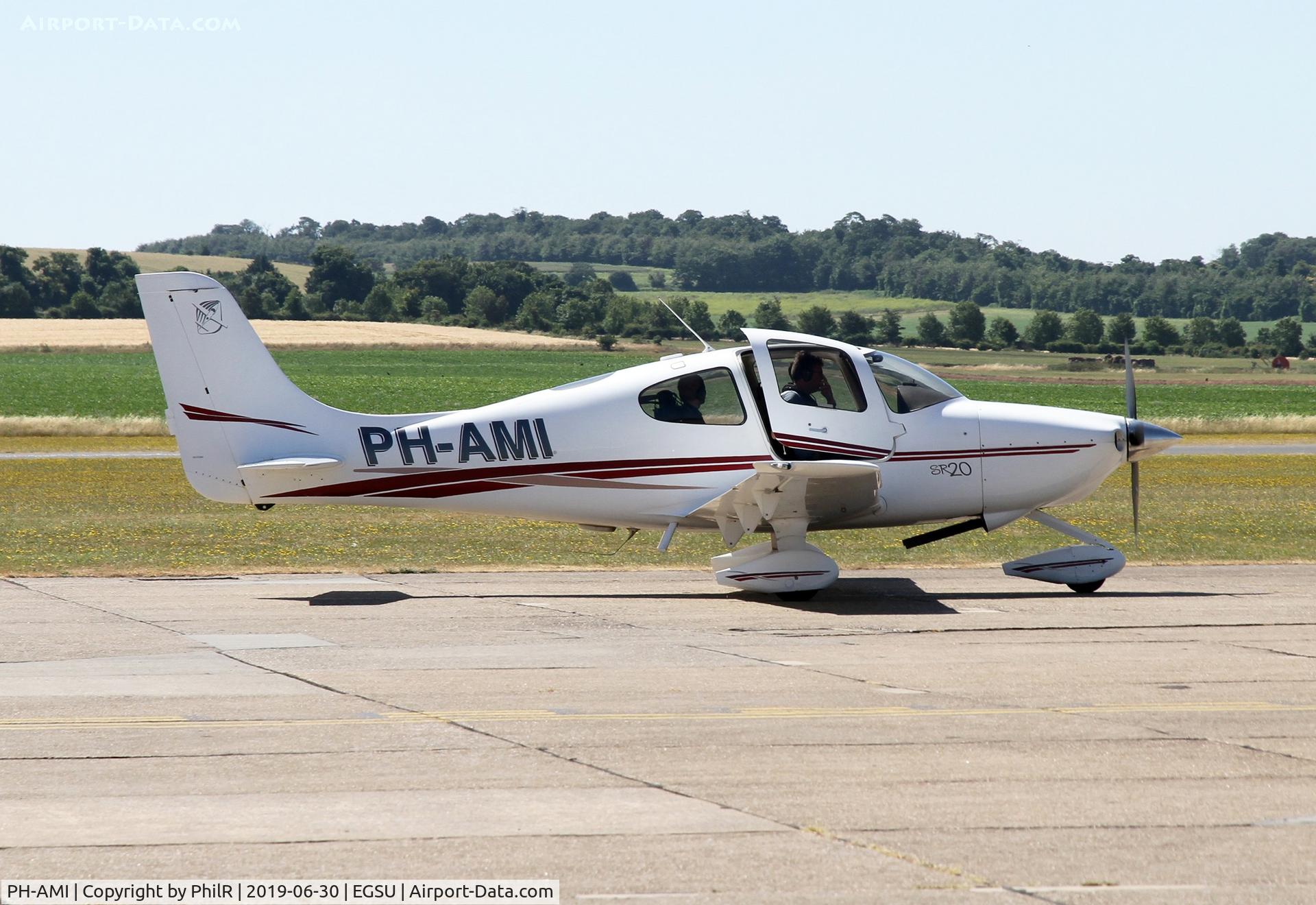 PH-AMI, 2009 Cirrus SR20 C/N 1341, PH-AMI 2003 Cirrus SR20 Duxford