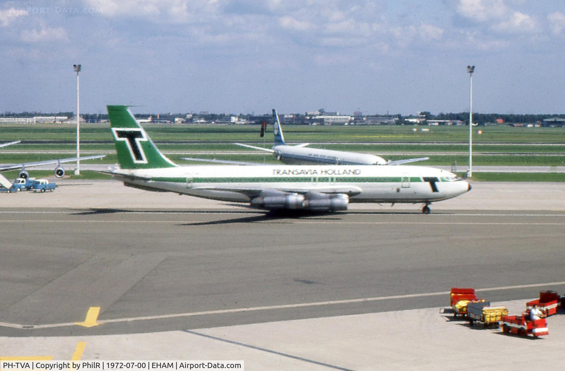 PH-TVA, 1959 Boeing 707-123B C/N 17646, PH-TVA 1959 B707-100 Transavia AMS