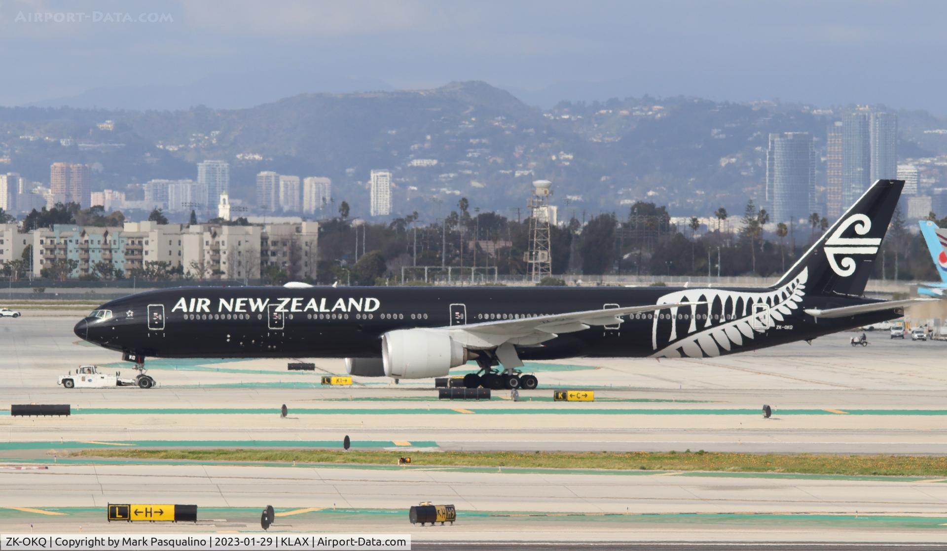 ZK-OKQ, 2011 Boeing 777-306/ER C/N 40689, Boeing 777-306/ER