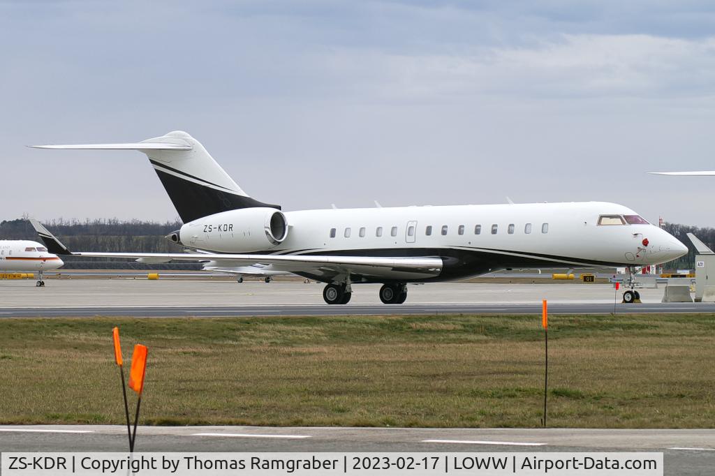 ZS-KDR, Bombardier Global Express (BD-700-1A10) C/N 9023, ExecuJet Africa Bombardier Global  Express