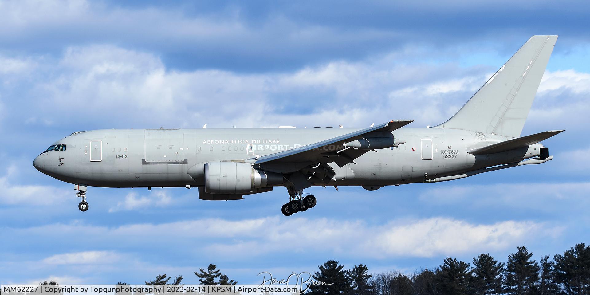 MM62227, 2005 Boeing KC-767A C/N 33687, IAM1431
