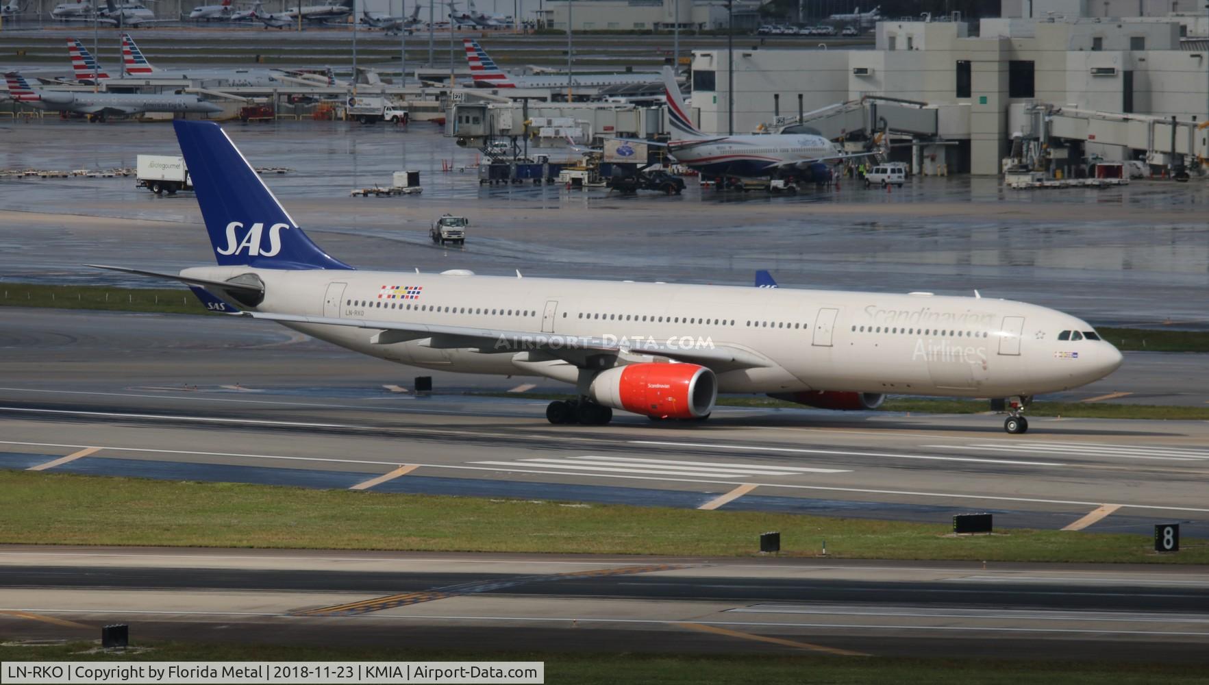 LN-RKO, 2003 Airbus A330-343X C/N 515, SAS A333 zx