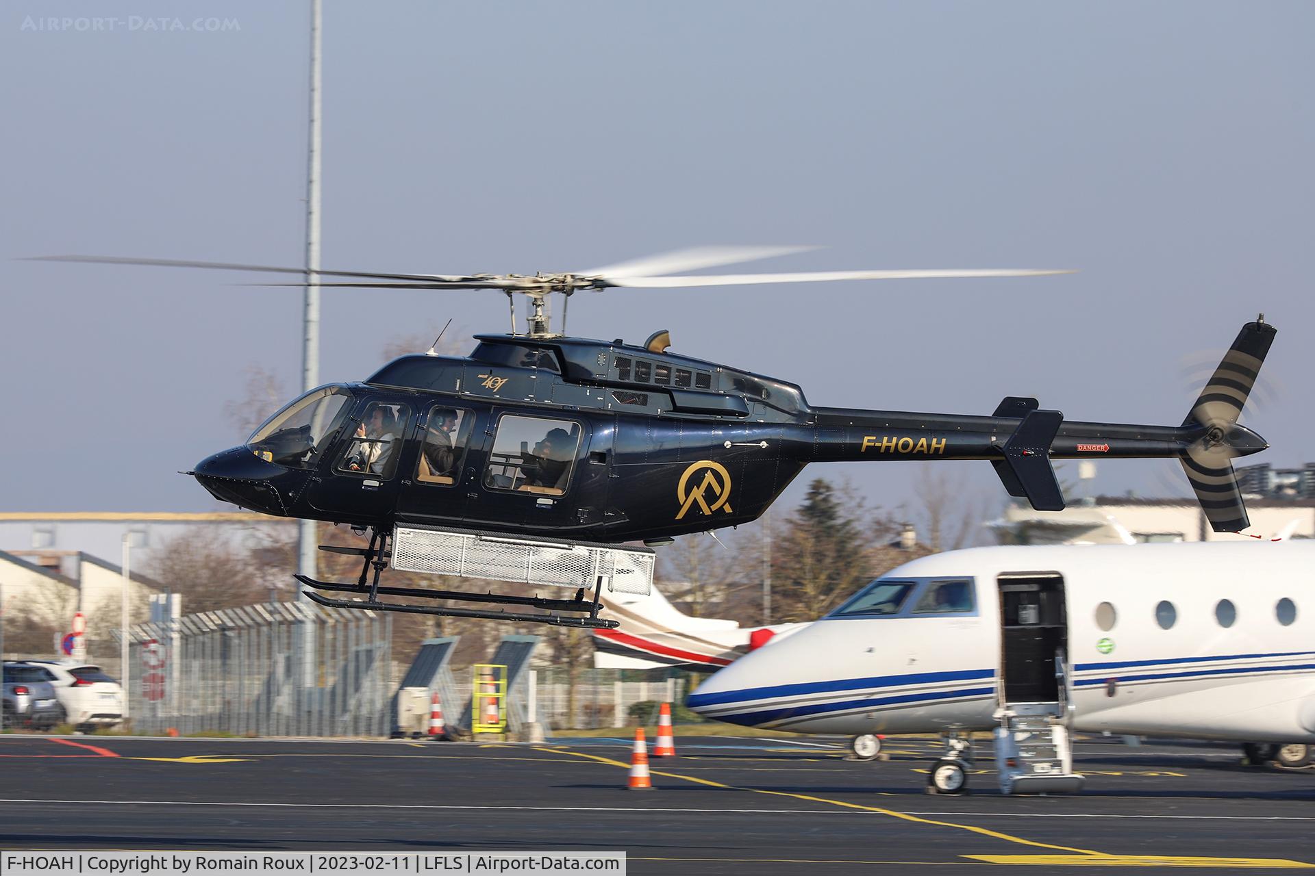 F-HOAH, Bell 407 C/N 53263, Taxiing