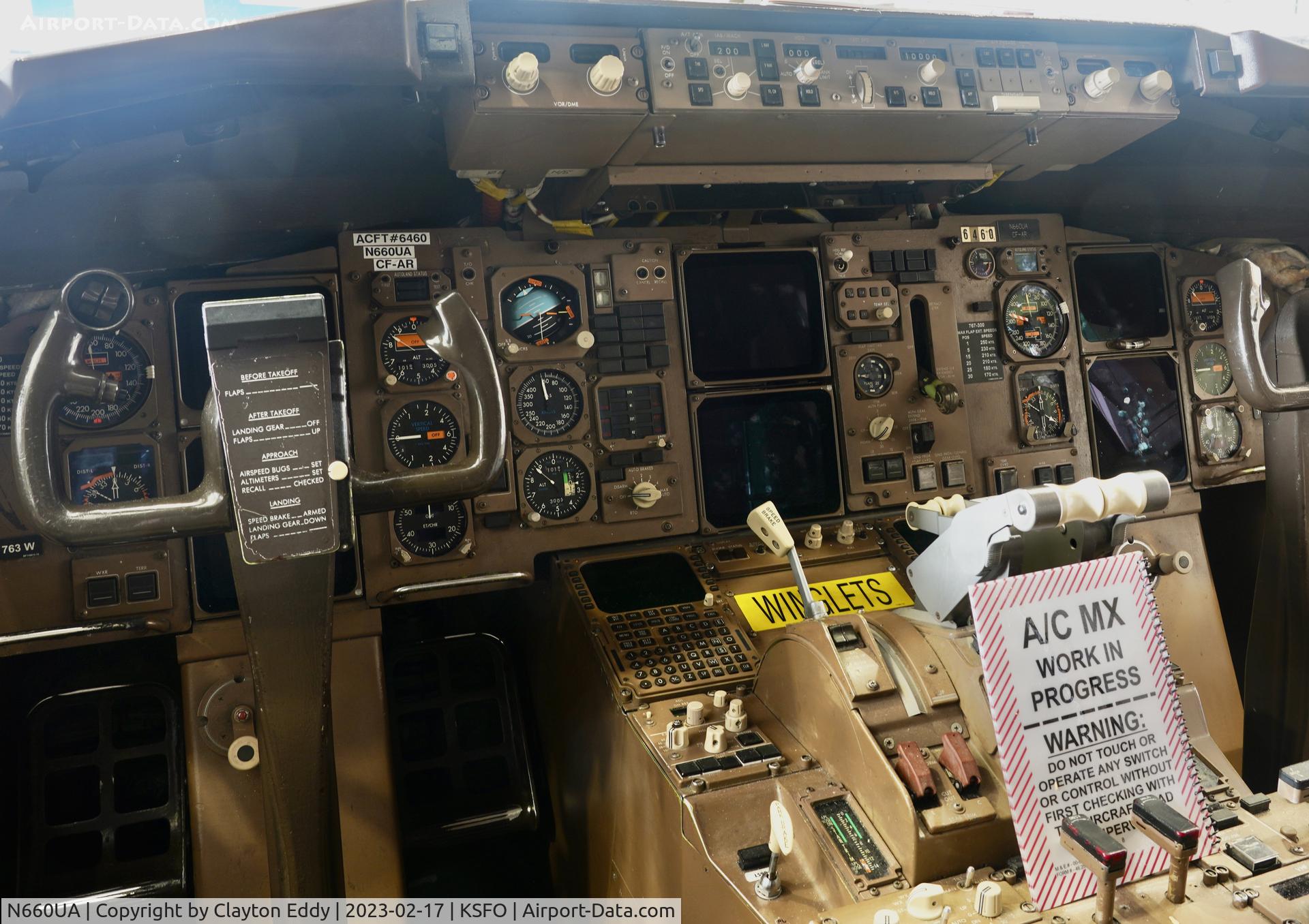 N660UA, 1993 Boeing 767-322/ER C/N 27115, Flightdeck. SFO 2023.