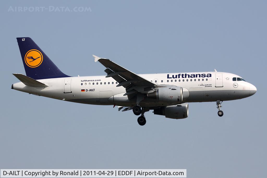 D-AILT, 1997 Airbus A319-114 C/N 738, at fra