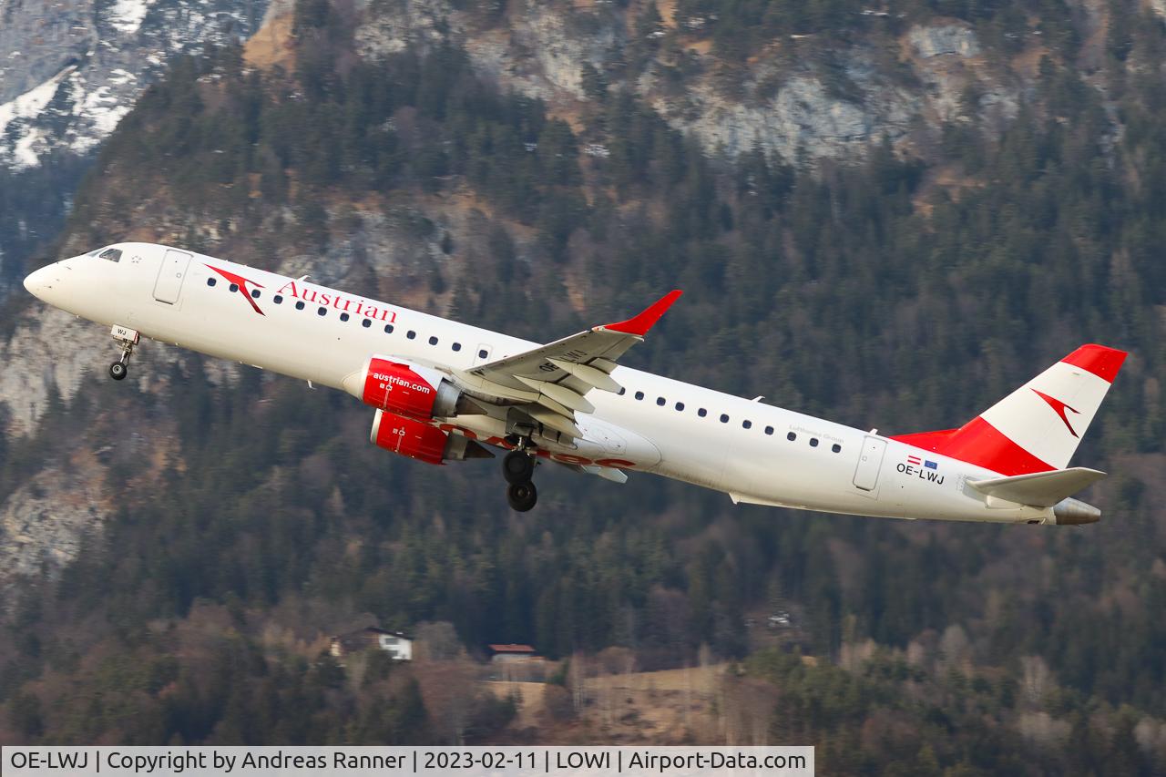OE-LWJ, 2012 Embraer 195LR (ERJ-190-200LR) C/N 19000507, Austrian Airlines ERJ195