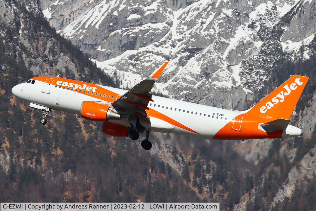G-EZWI, 2013 Airbus A320-214 C/N 5592, easyJet A320