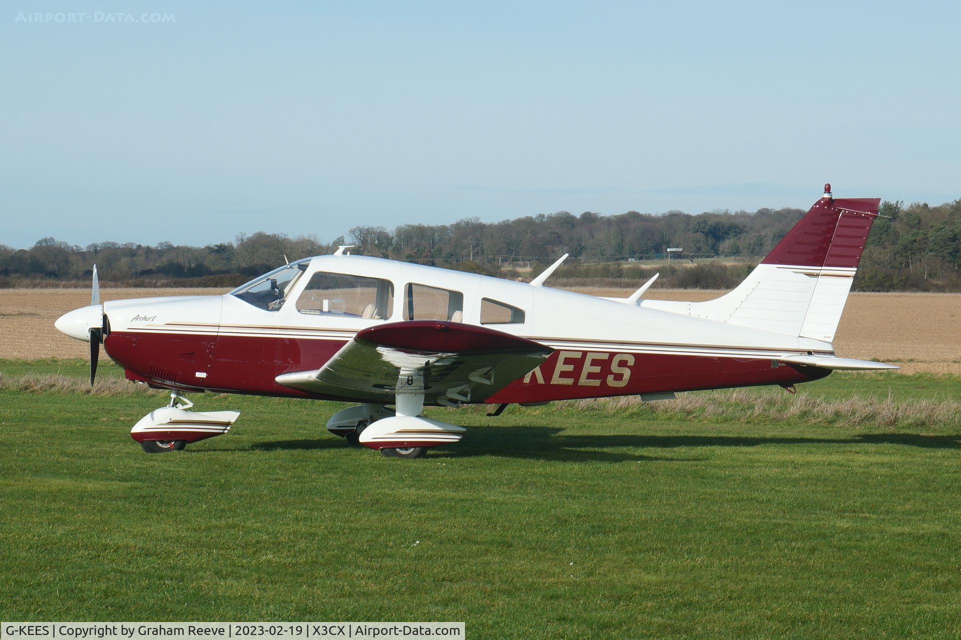 G-KEES, 1974 Piper PA-28-180 Cherokee C/N 28-7505025, Parked at Northrepps.