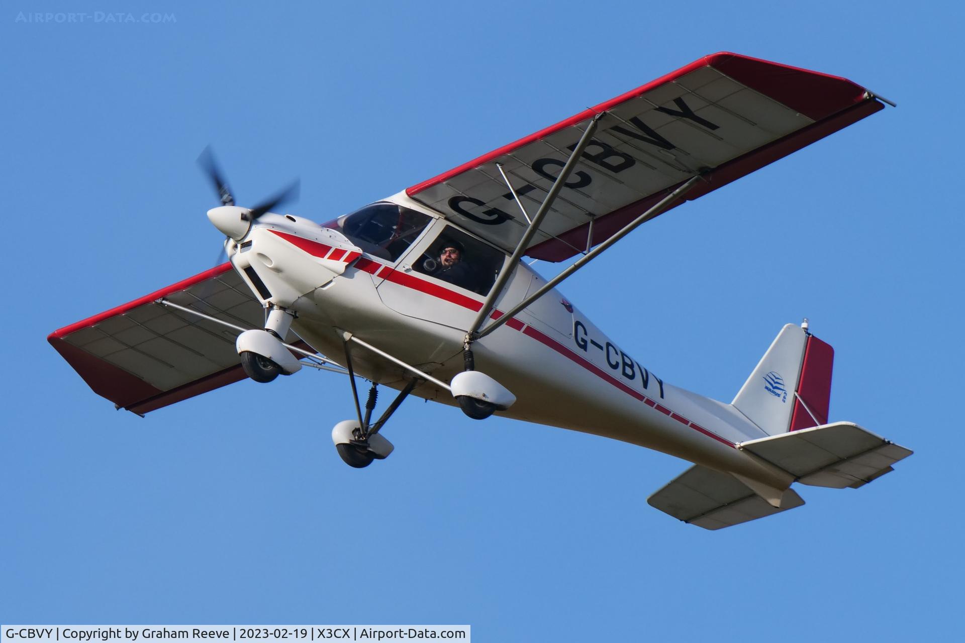 G-CBVY, 2002 Comco Ikarus C42 FB UK C/N PFA 322-13835, Departing from Northrepps.