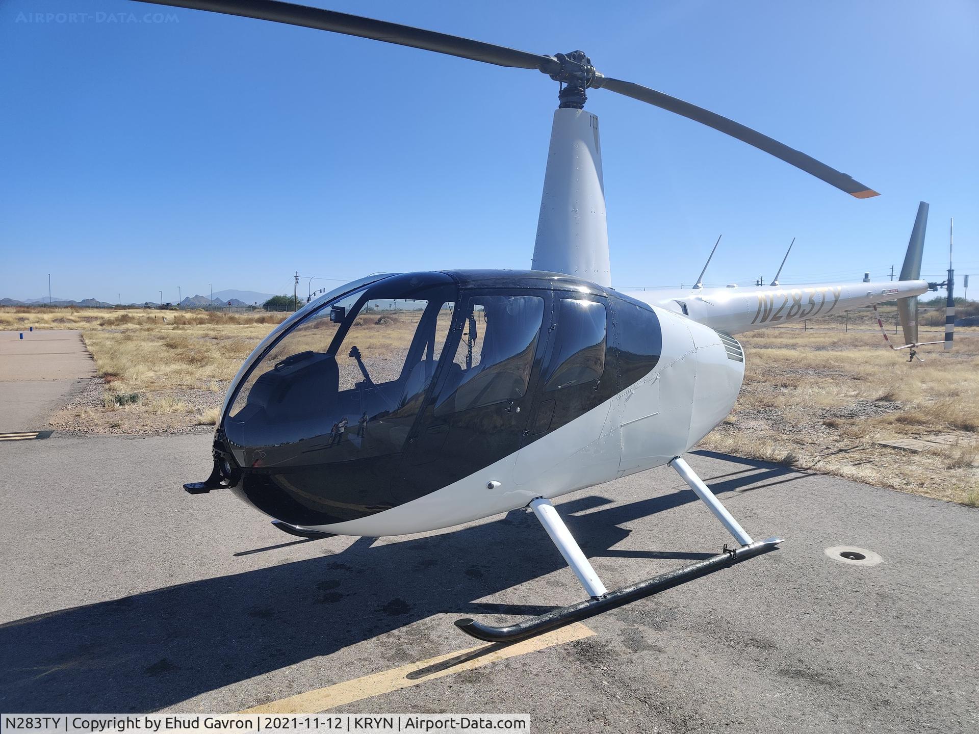 N283TY, 2016 Robinson R44 II C/N 13944, N283TY at KRYN pre-takeoff