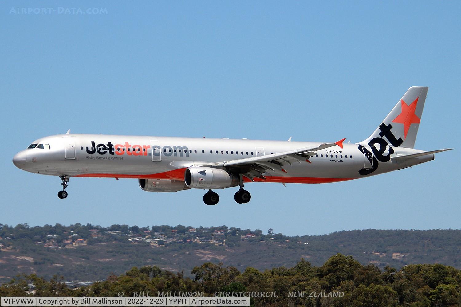 VH-VWW, 2009 Airbus A321-231 C/N 3916, JQ986 from SYD