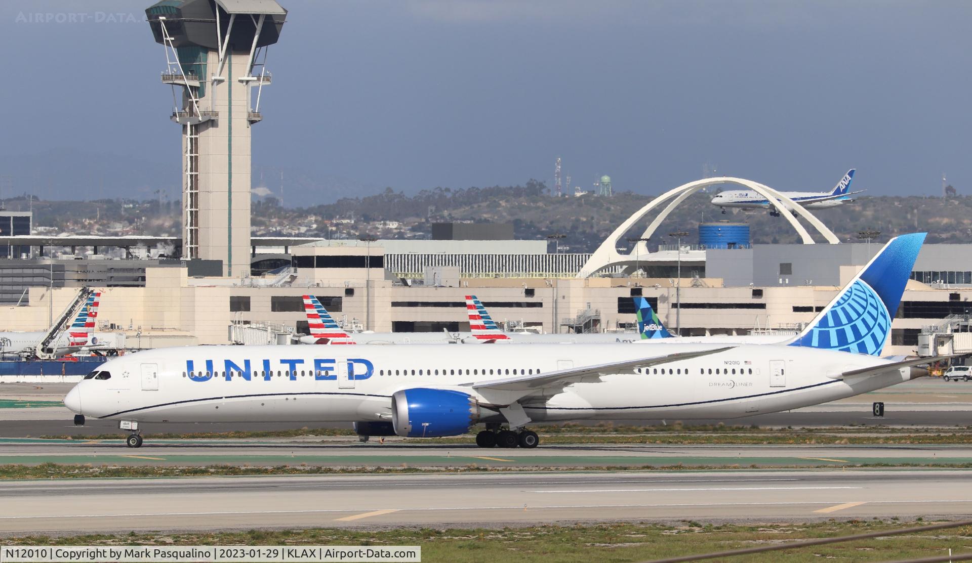 N12010, 2019 Boeing 787-10 Dreamliner C/N 40926, Boeing 787-10