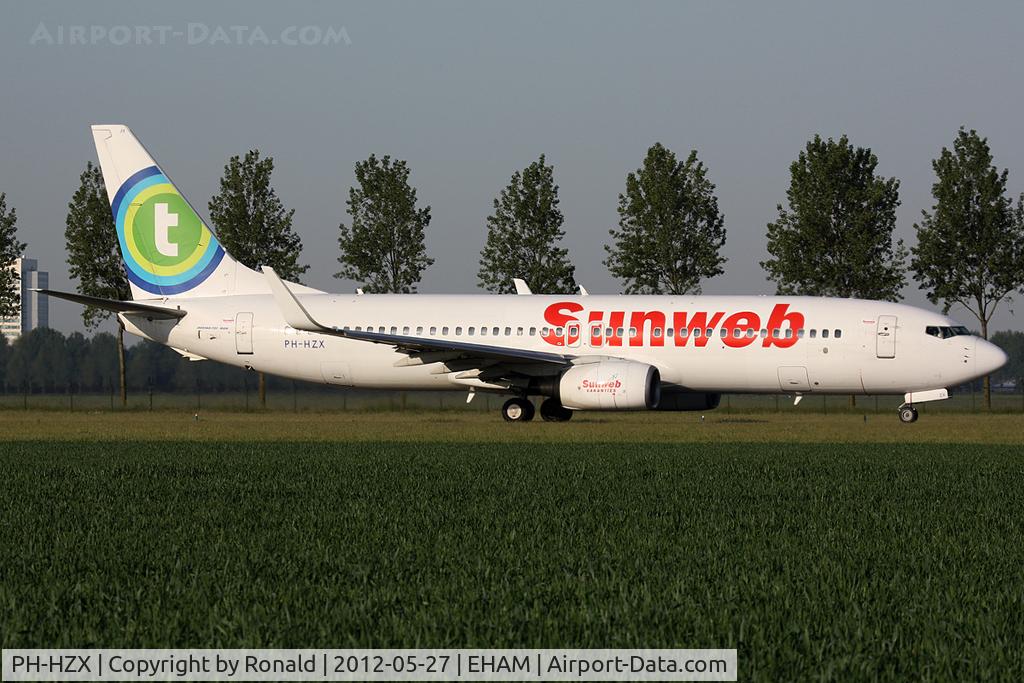 PH-HZX, 2002 Boeing 737-8K2 C/N 28248, at spl