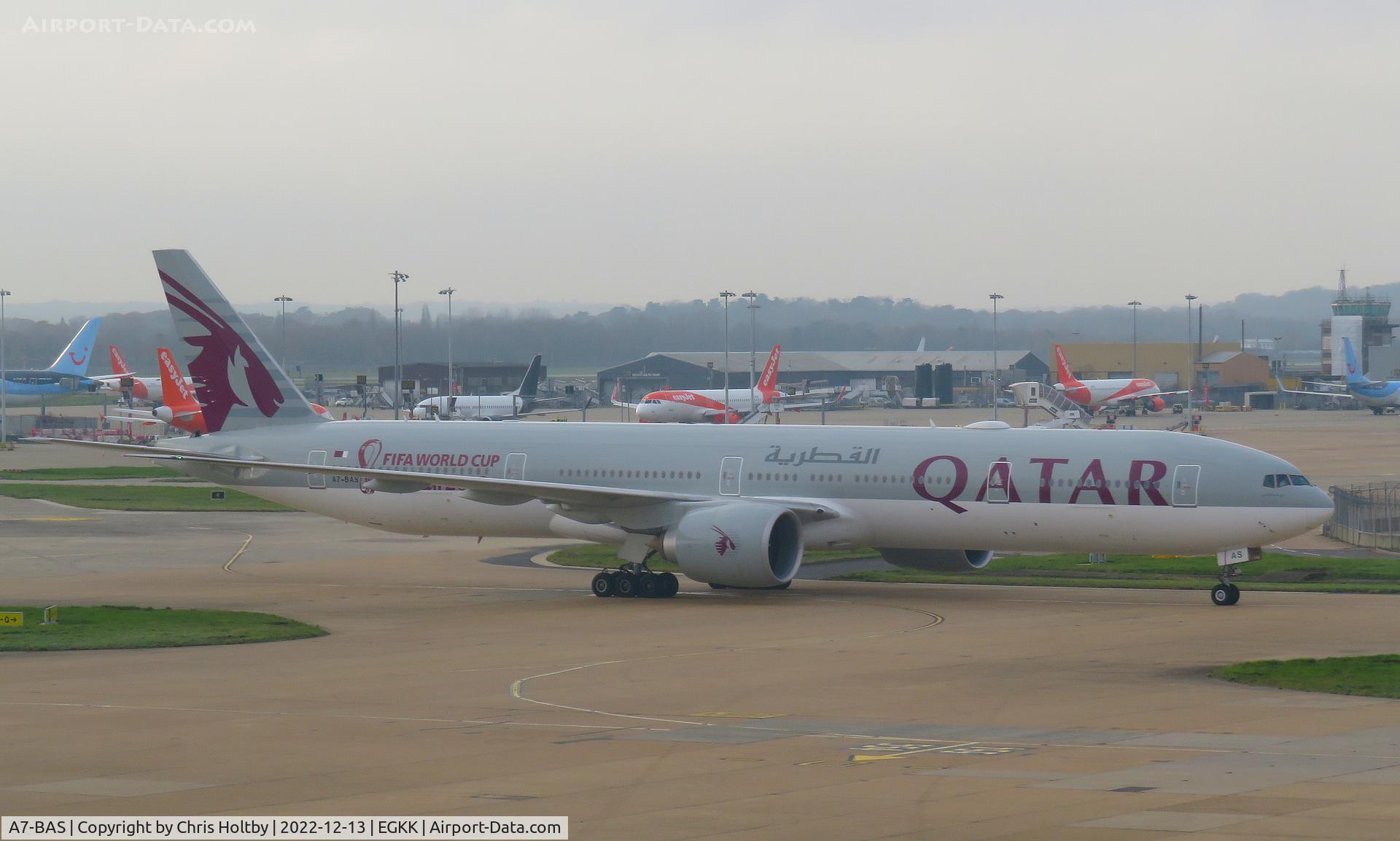 A7-BAS, 2012 Boeing 777-3DZ/ER C/N 41062, Taxiing for take off at Gatwick (LGW)