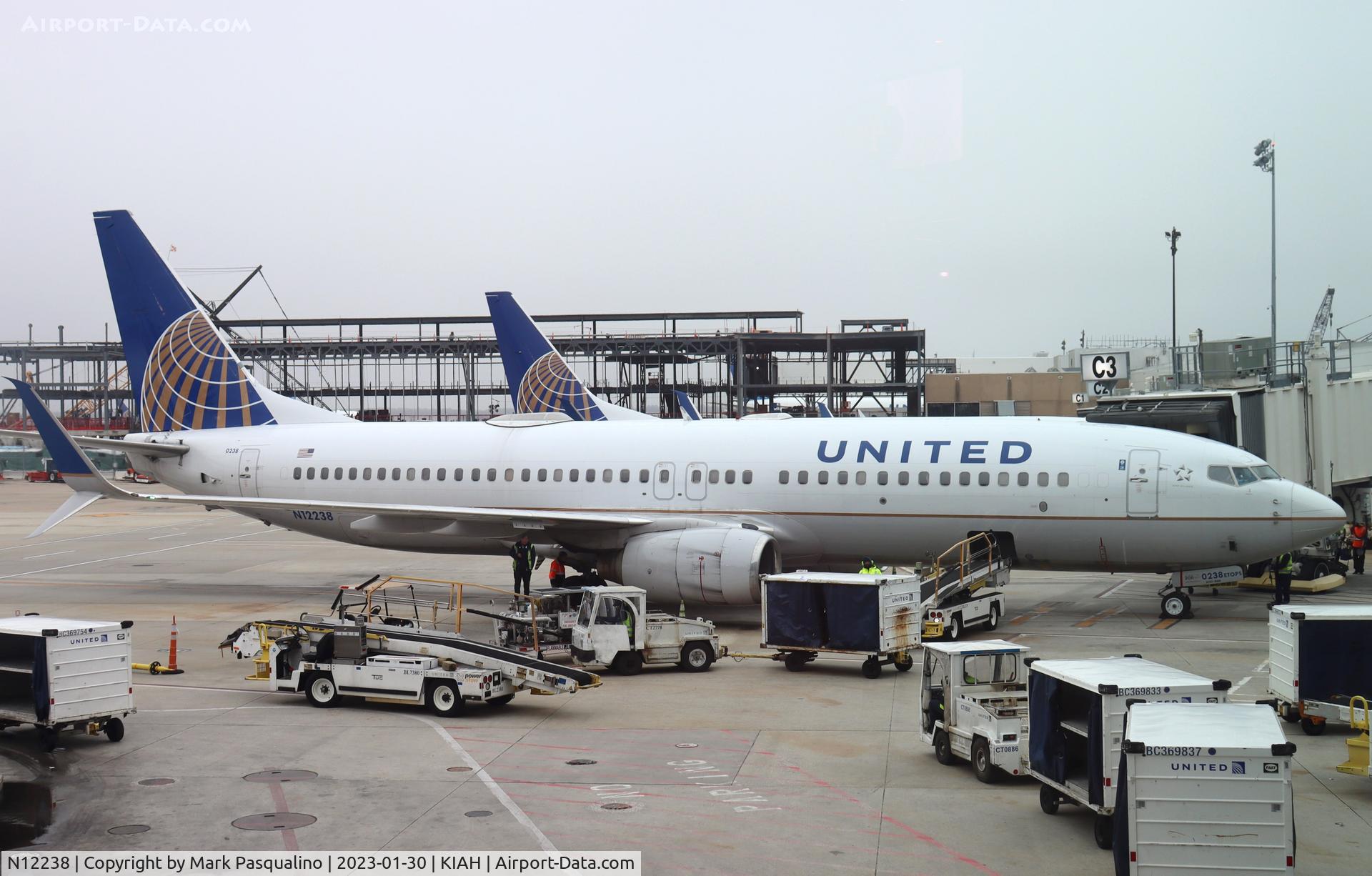 N12238, 1999 Boeing 737-824 C/N 28804, Boeing 737-824