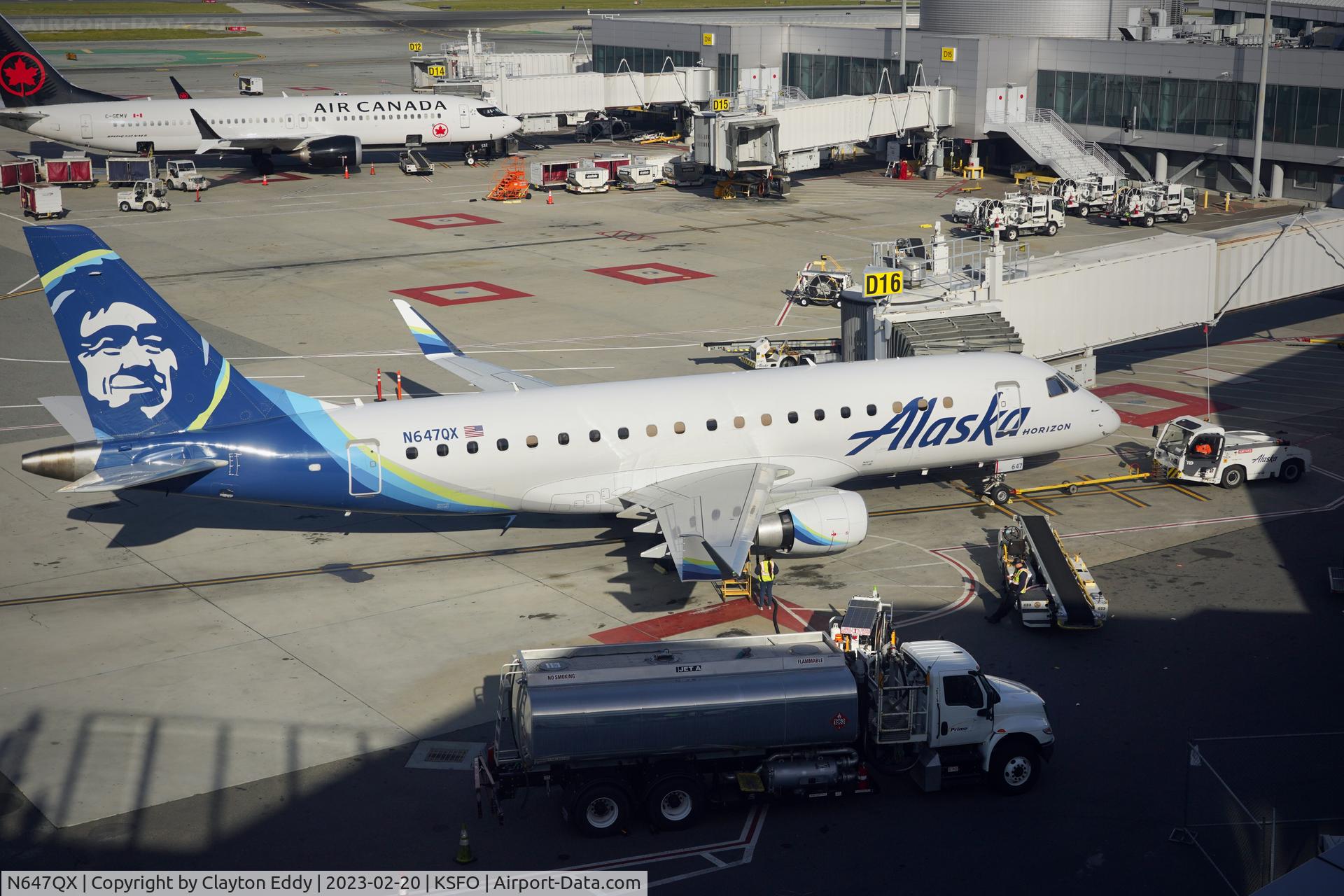 N647QX, 2018 Embraer 175LR (ERJ-170-200LR) C/N 17000773, SFO 2023.