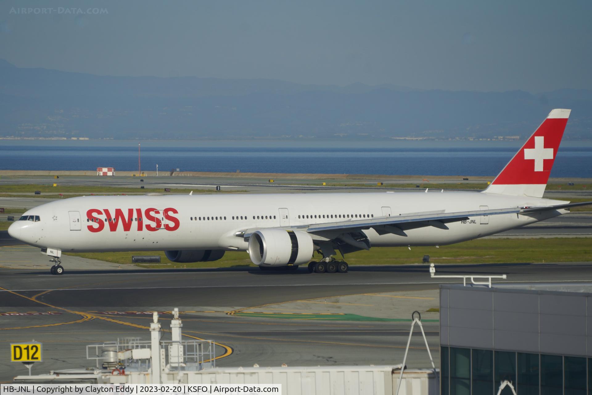 HB-JNL, 2019 Boeing 777-300/ER C/N 66092, SFO 2023.