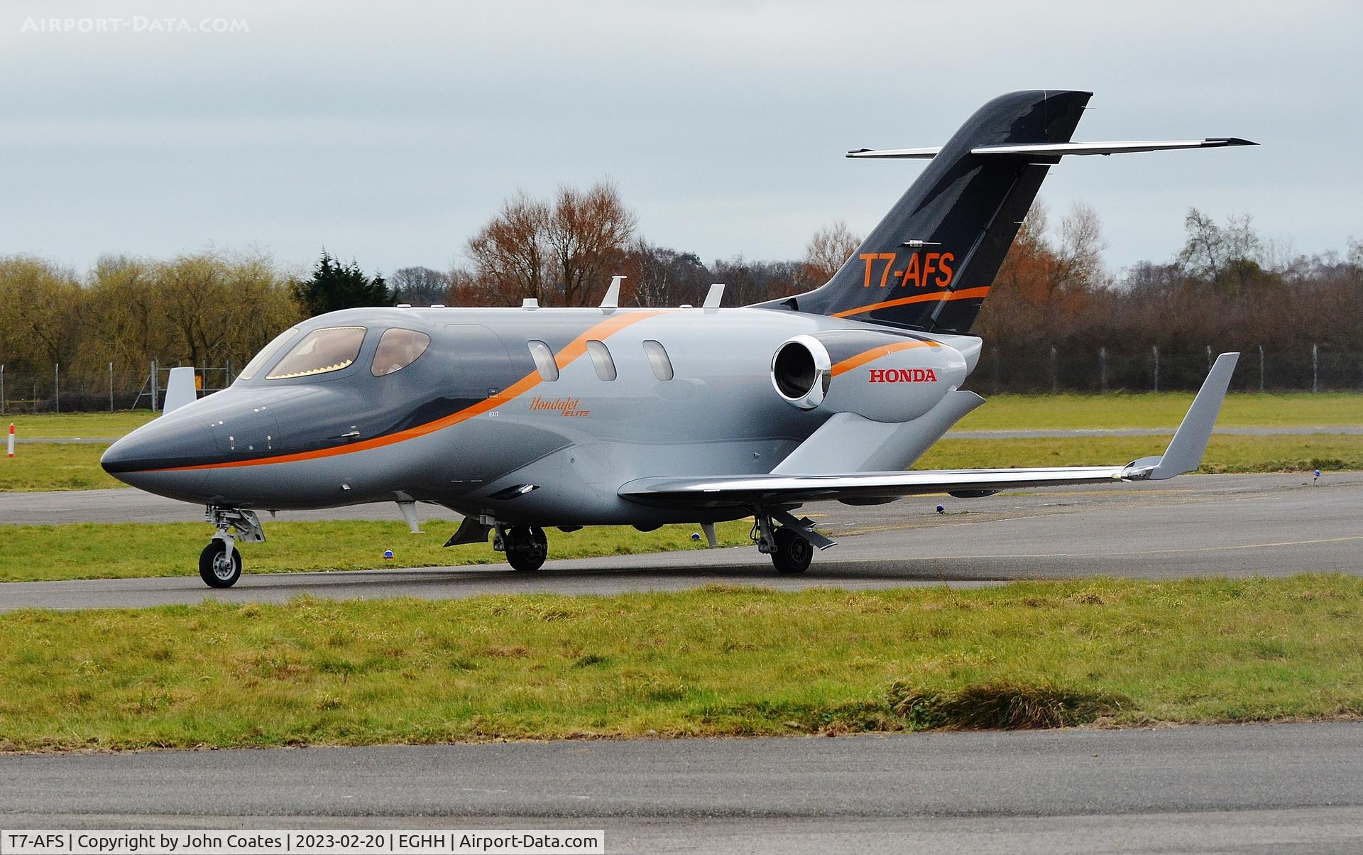 T7-AFS, 2019 Honda HA-420 HondaJet C/N 42000177, Taxiing on arrival
