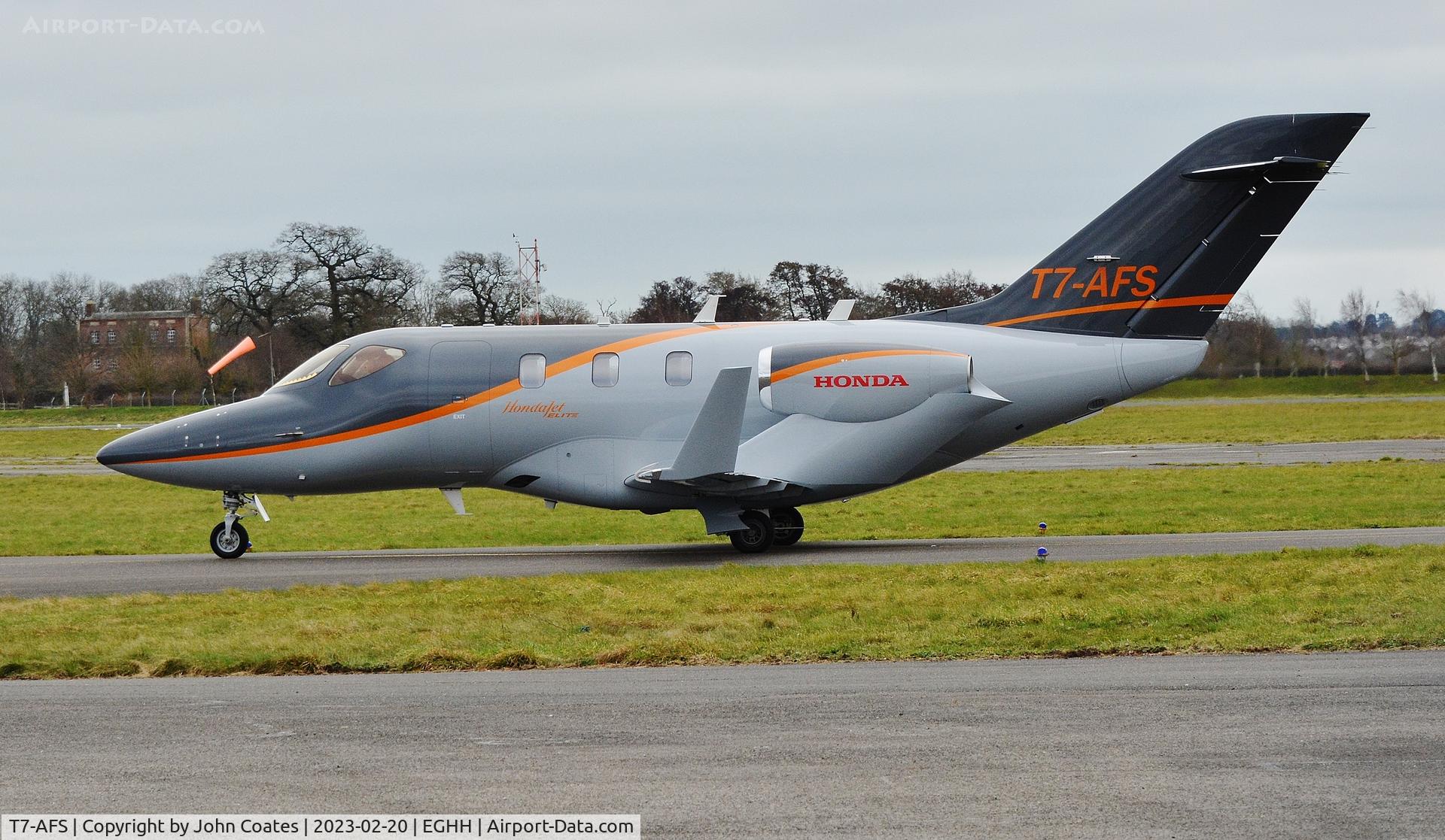 T7-AFS, 2019 Honda HA-420 HondaJet C/N 42000177, Taxiing on arrival