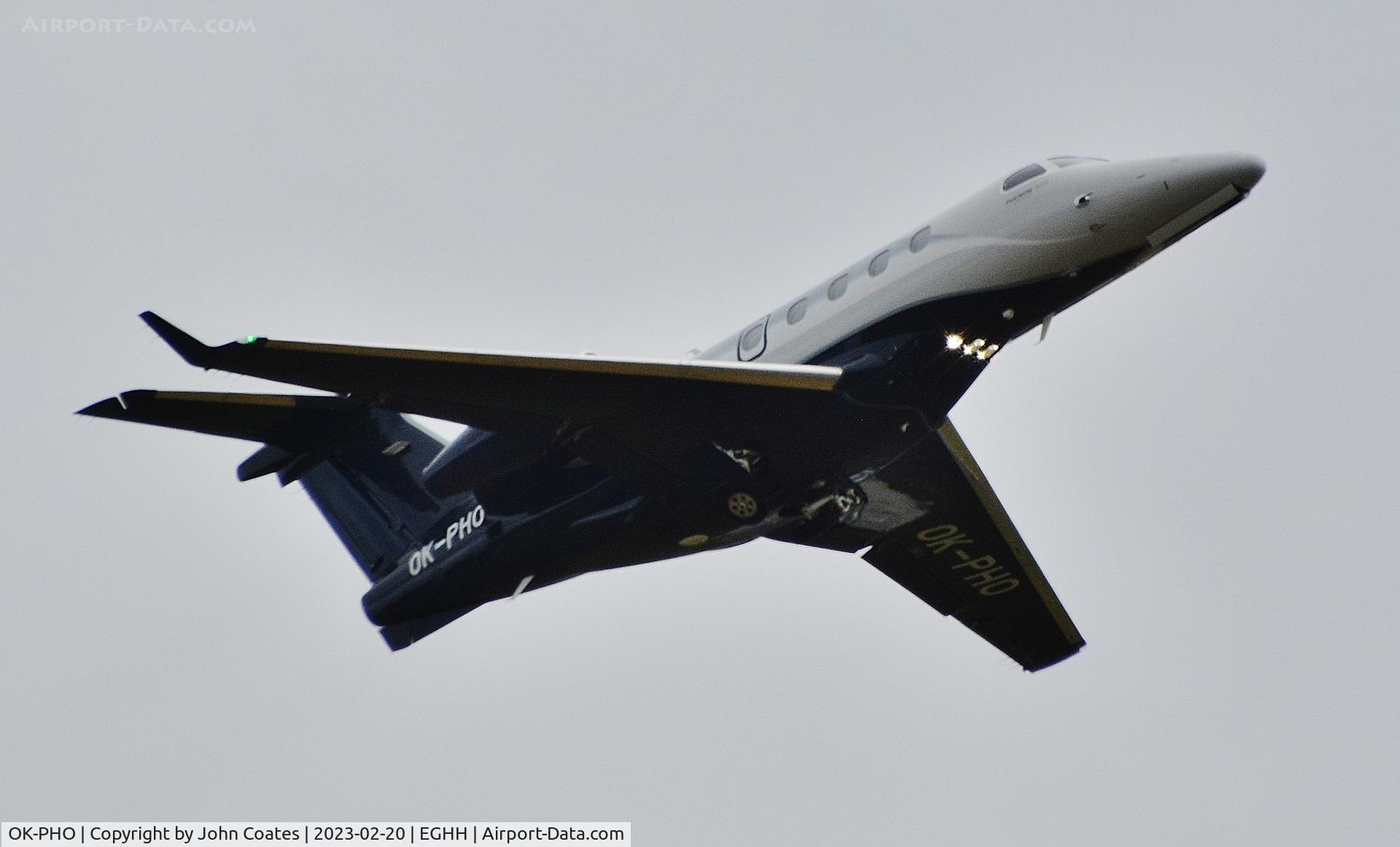 OK-PHO, 2022 Embraer 505 Phenom 300E C/N 50500709, Departing off 26