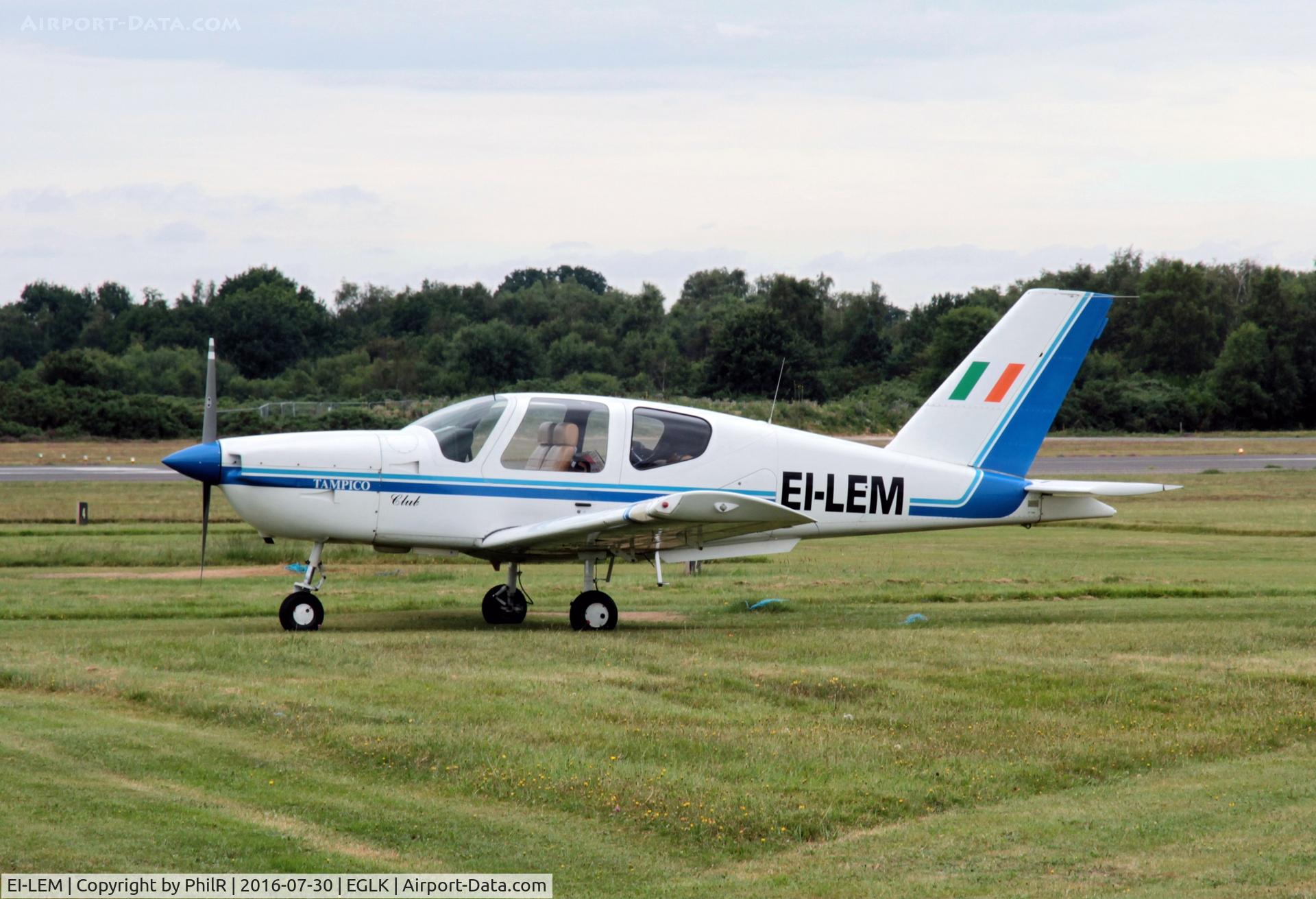 EI-LEM, 1991 Socata TB-9 Tampico Club C/N 1384, EI-LEM 1991 Socata TB9 Tampico Club Blackbushe