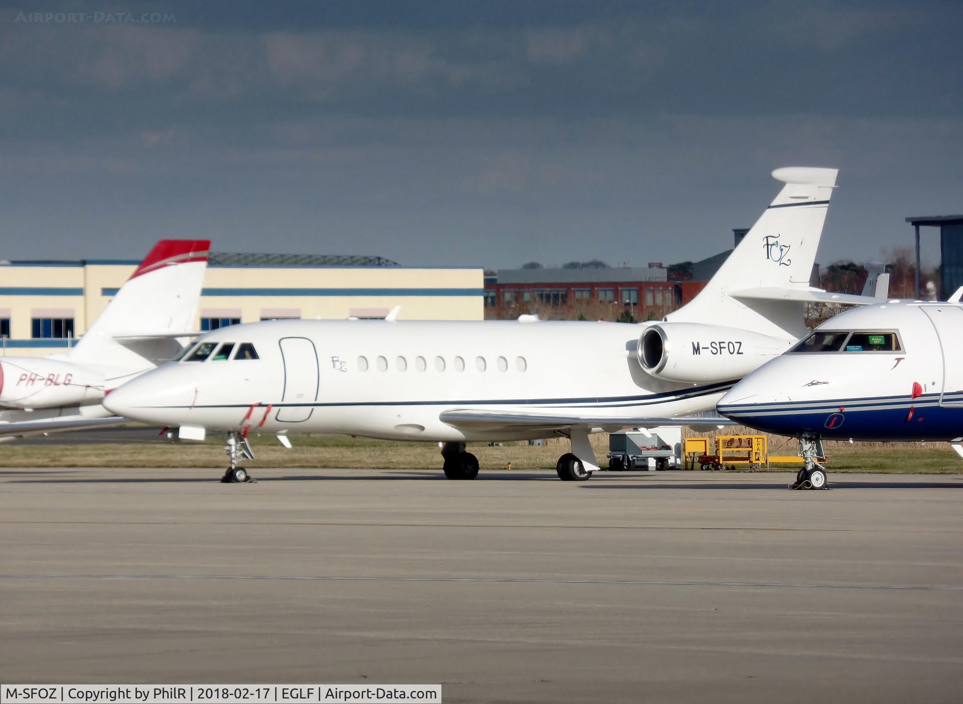 M-SFOZ, 2000 Dassault Falcon 2000 C/N 121, M-SFOZ 2000 Dassault Falcon 2000 Farnborough