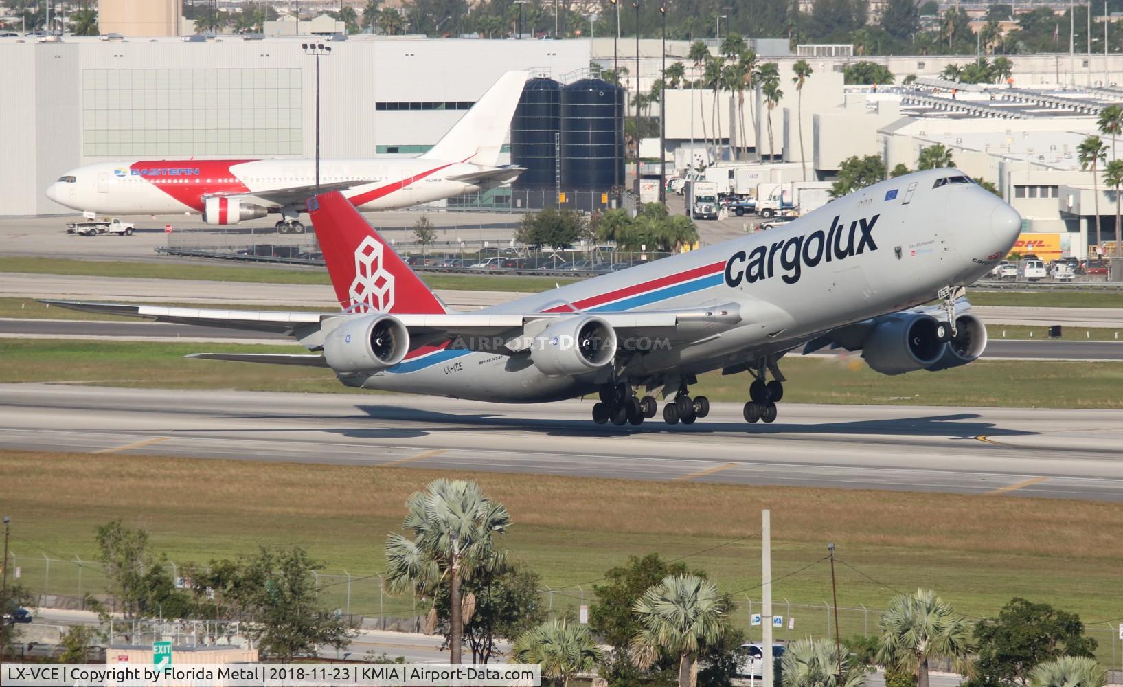 LX-VCE, 2012 Boeing 747-8R7F C/N 35810, Cargolux 747-8F zx