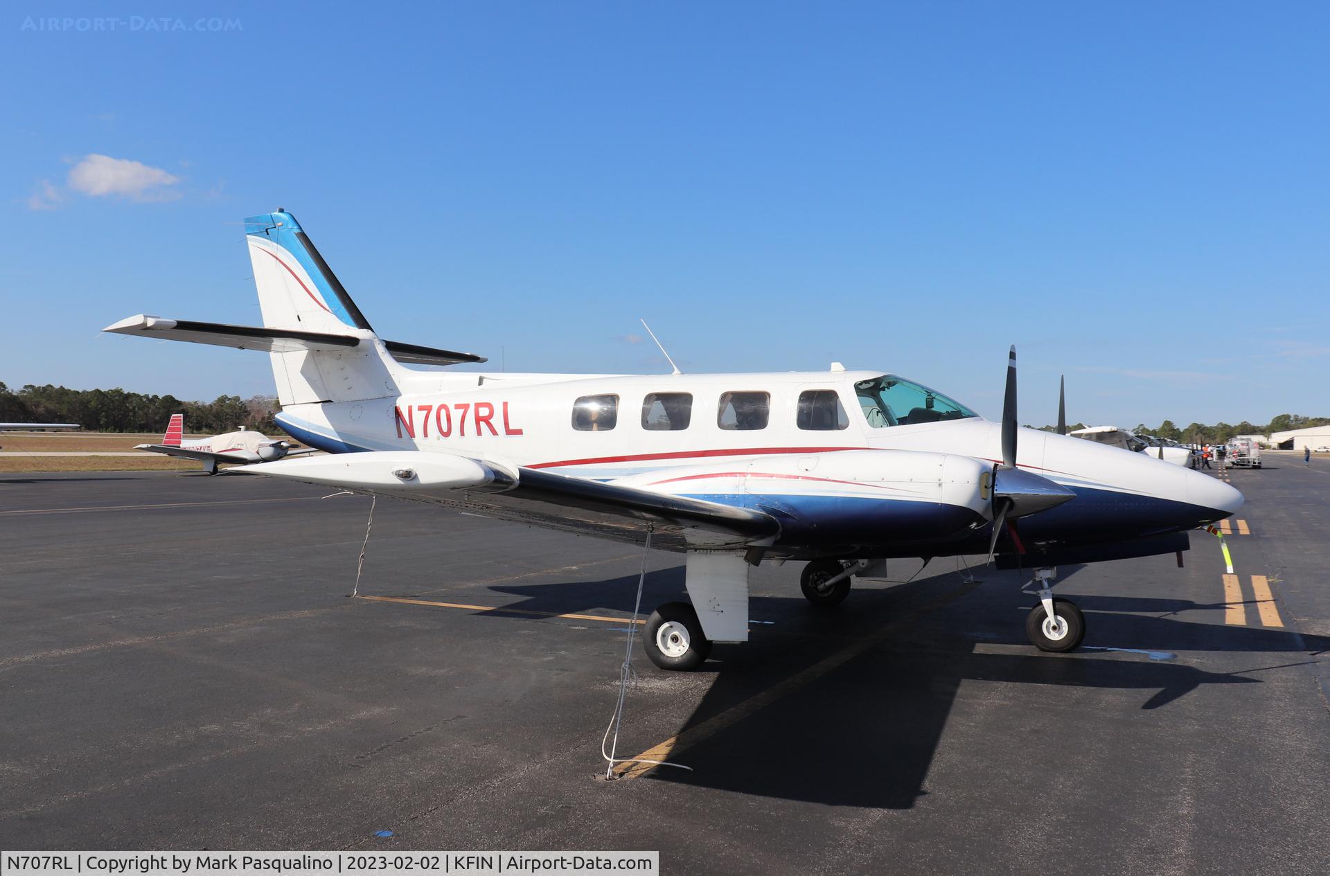 N707RL, 1981 Cessna T303 Crusader C/N T30300008, Cessna T303