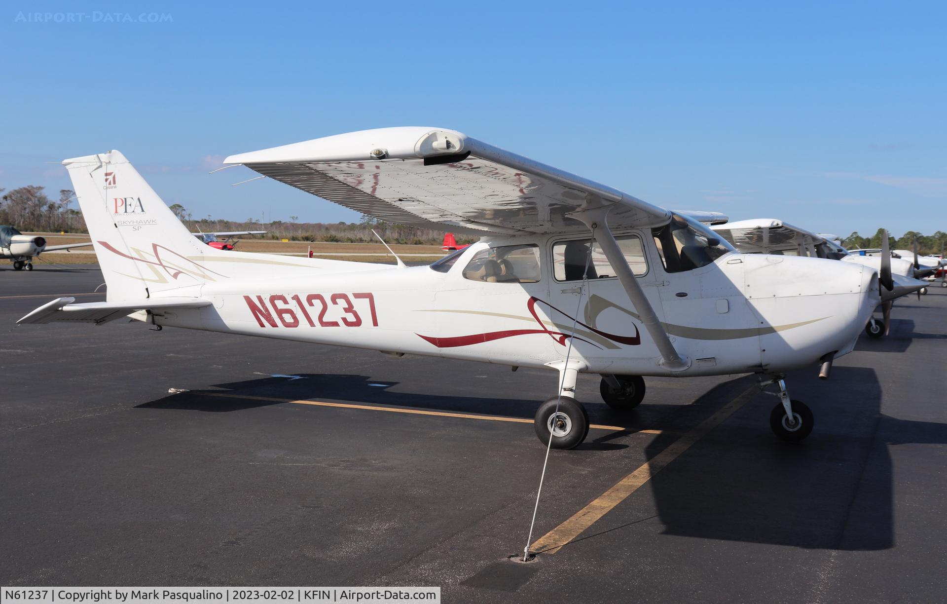 N61237, 2008 Cessna 172S C/N 172S10674, Cessna 172S