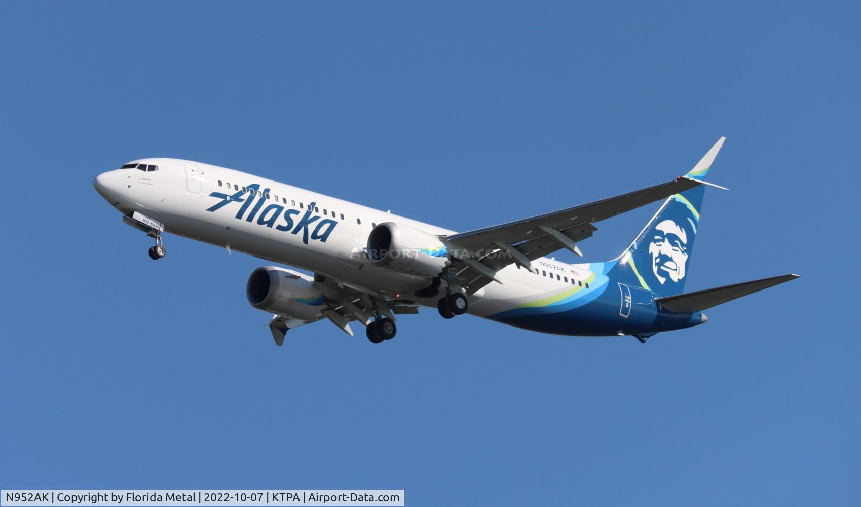 N952AK, 2022 Boeing 737-9 MAX C/N 60390, Alaska 737-9 MAX zx