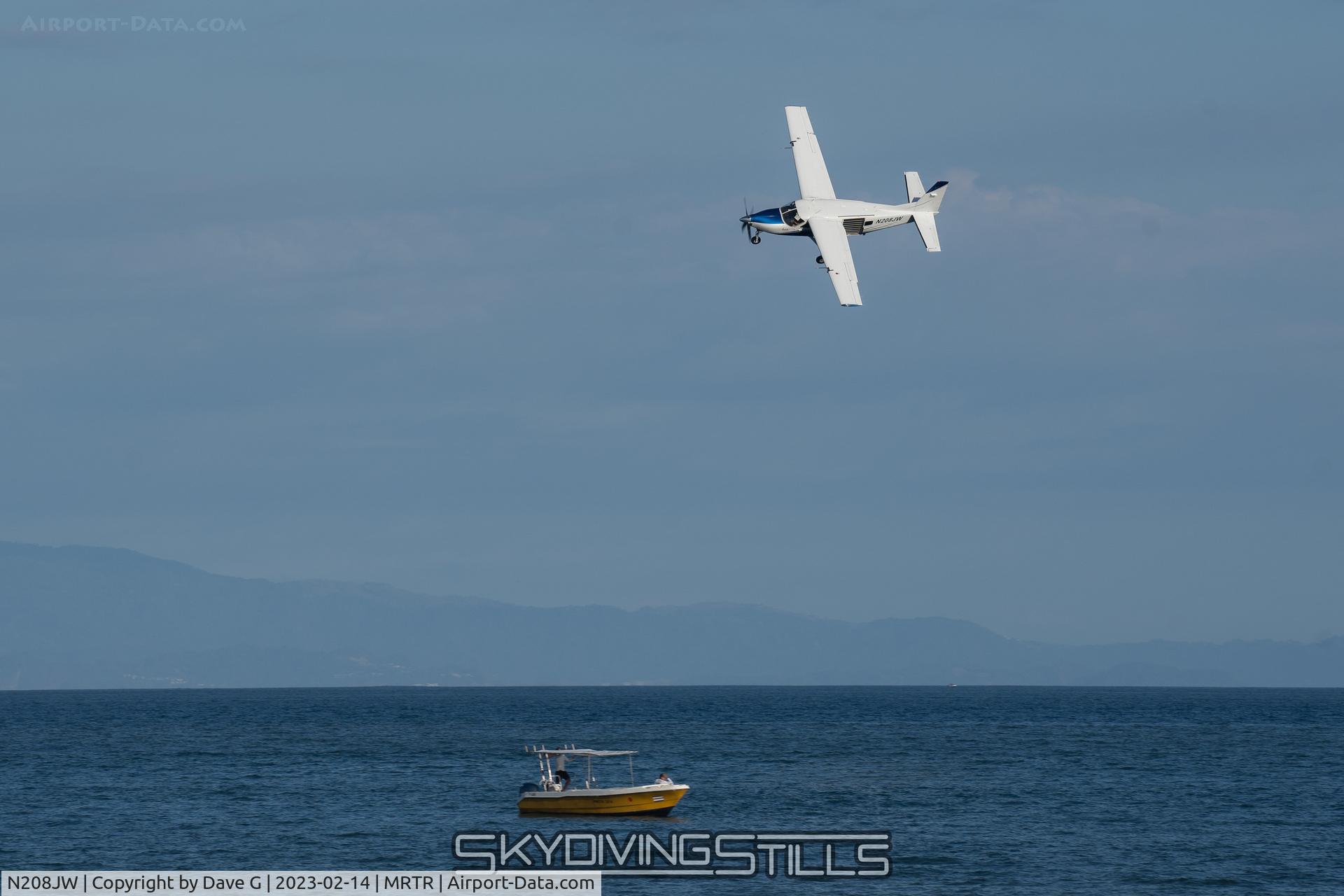 N208JW, 1989 Cessna 208 Caravan 1 C/N 20800166, Turning final into Tambor, Costa Rica