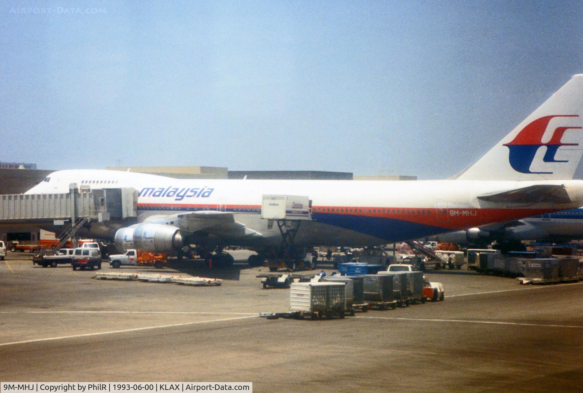 9M-MHJ, 1981 Boeing 747-236B/SF C/N 22442, 9M-MHJ 1981 B747-200 Malaysia Airlines LAX