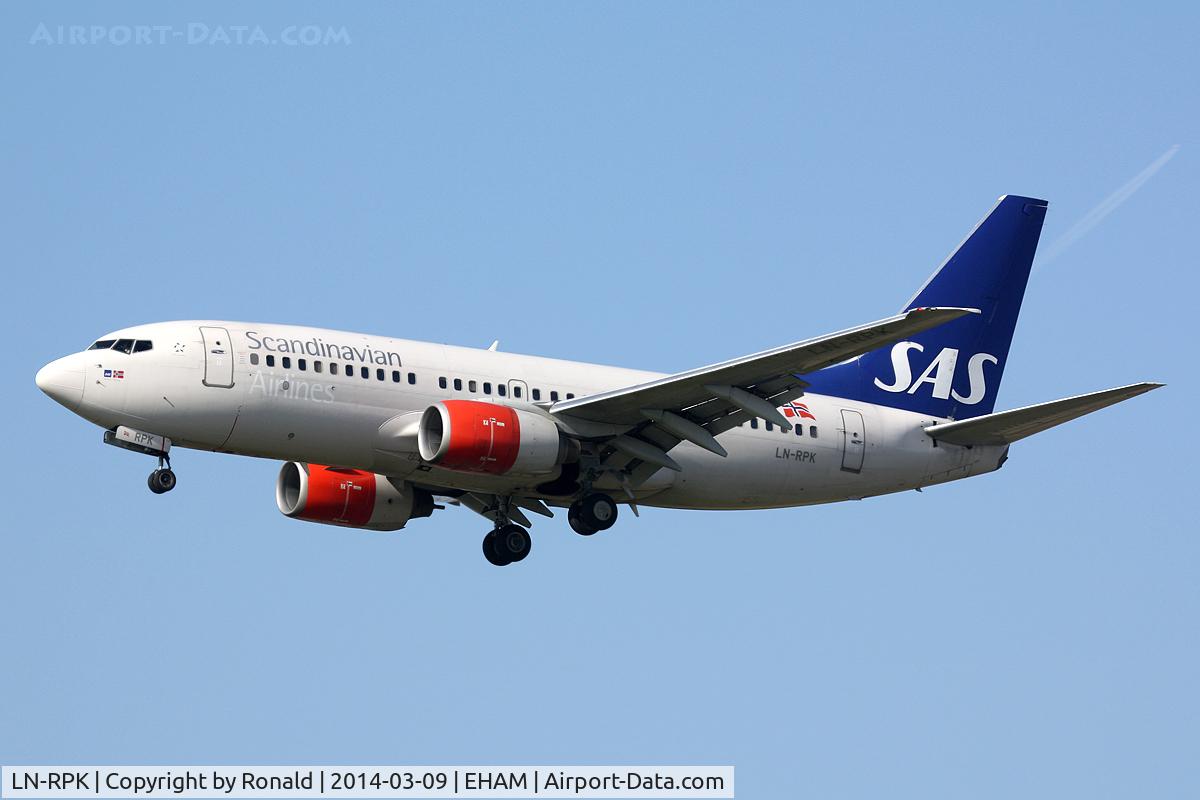 LN-RPK, 2000 Boeing 737-783 C/N 28317, at spl
