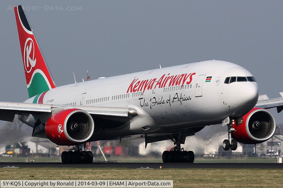5Y-KQS, 2005 Boeing 777-2U8/ER C/N 33683, at spl