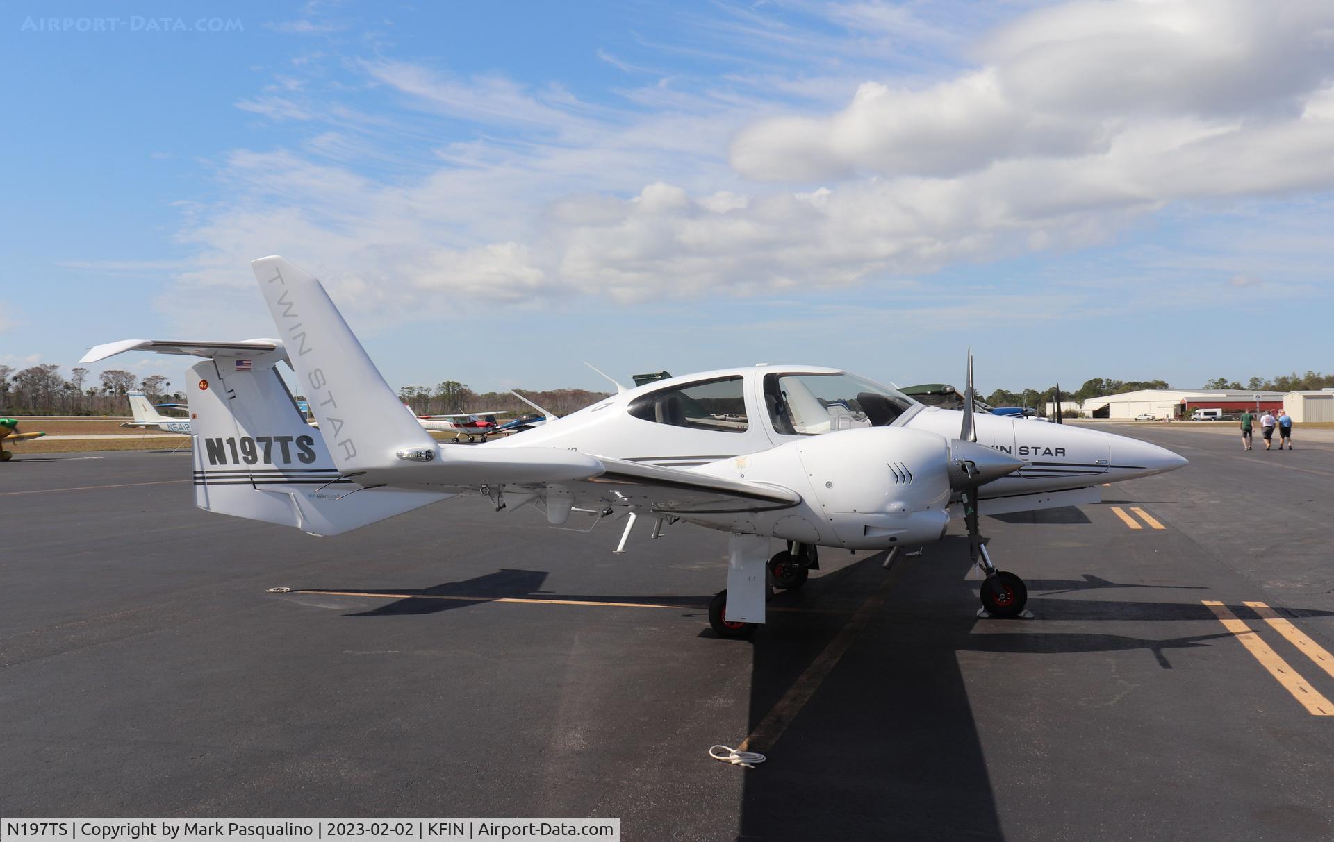 N197TS, 2006 Diamond DA-42 Twin Star C/N 42.AC001, Diamond DA-42