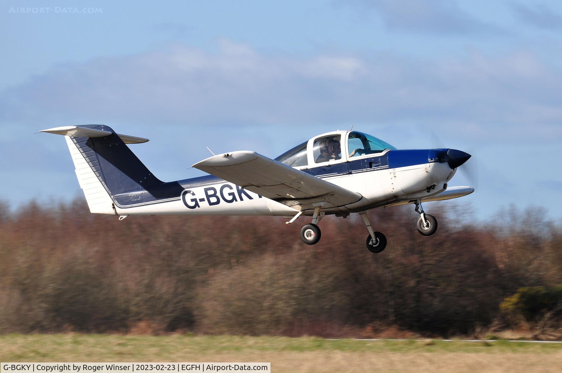 G-BGKY, 1978 Piper PA-38-112 Tomahawk Tomahawk C/N 38-78A0737, Resident aircraft operated by Cambrian Flying Club departing Runway 04.