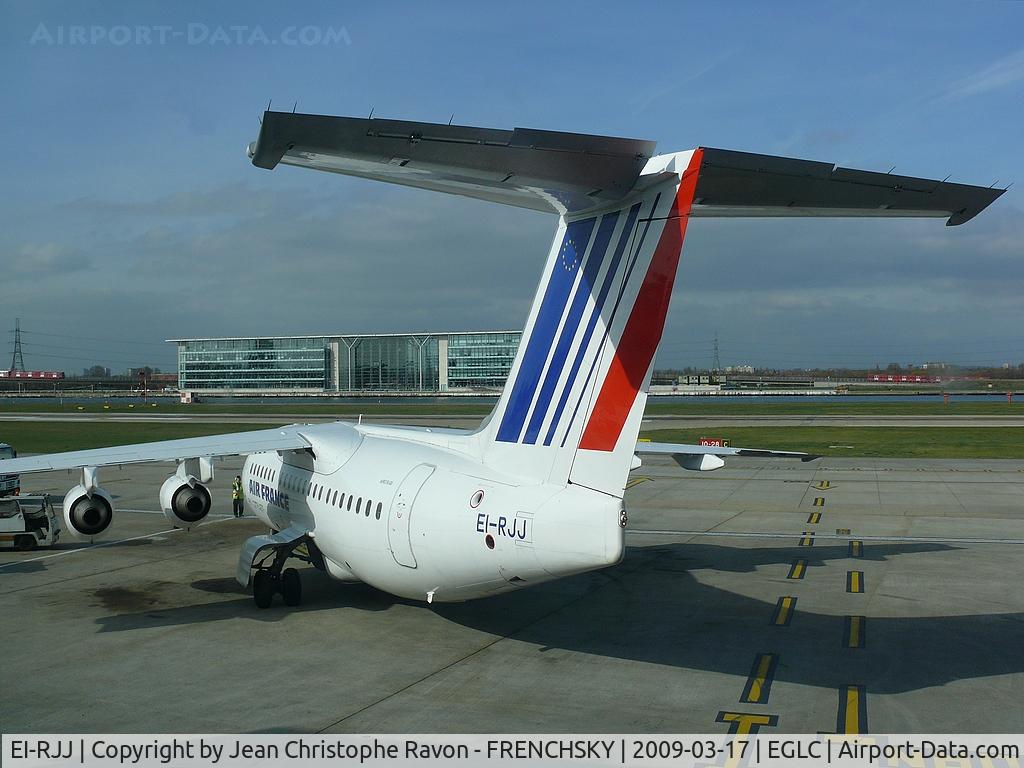 EI-RJJ, 1999 BAE Systems Avro 146-RJ85 C/N E.2347, CityJet