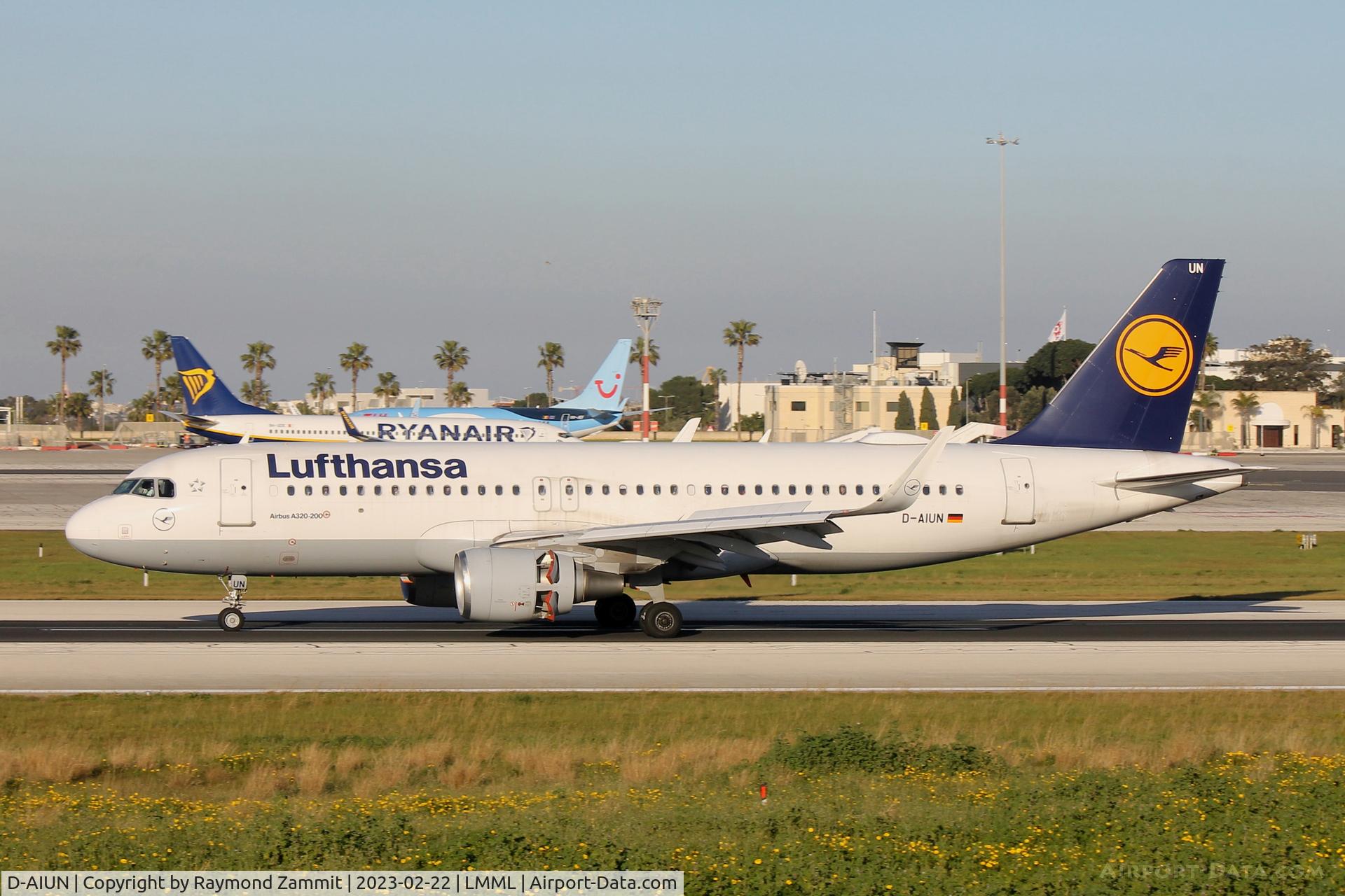 D-AIUN, 2015 Airbus A320-214 C/N 6549, A320 D-AIUN Lufthansa