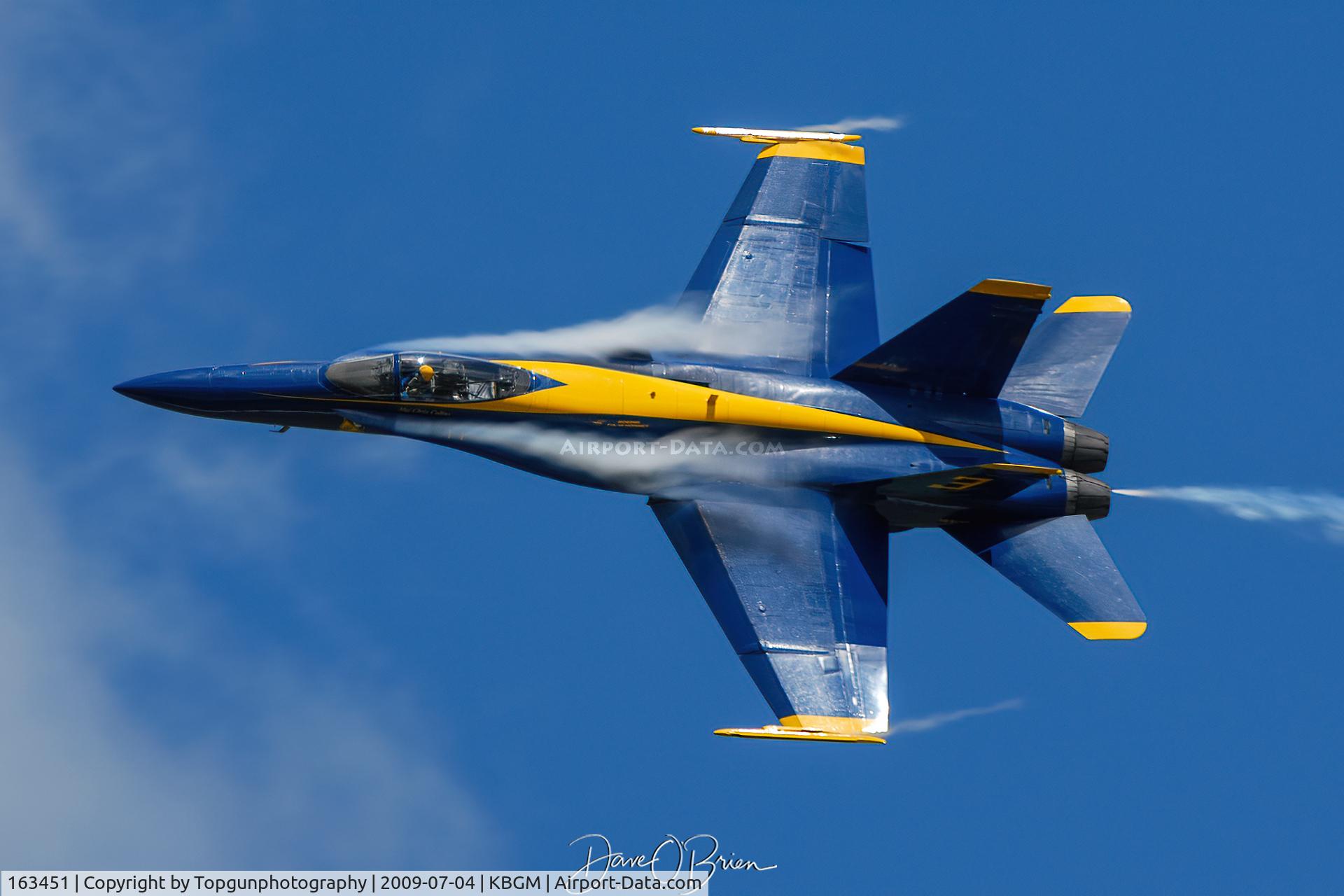 163451, 1988 McDonnell Douglas F/A-18C Hornet C/N 0662/C020, #3 pulling off some major vaps