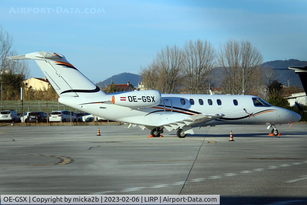 OE-GSX, 2019 Cessna 525C CitationJet CJ4 C/N 525C-0306, Parked