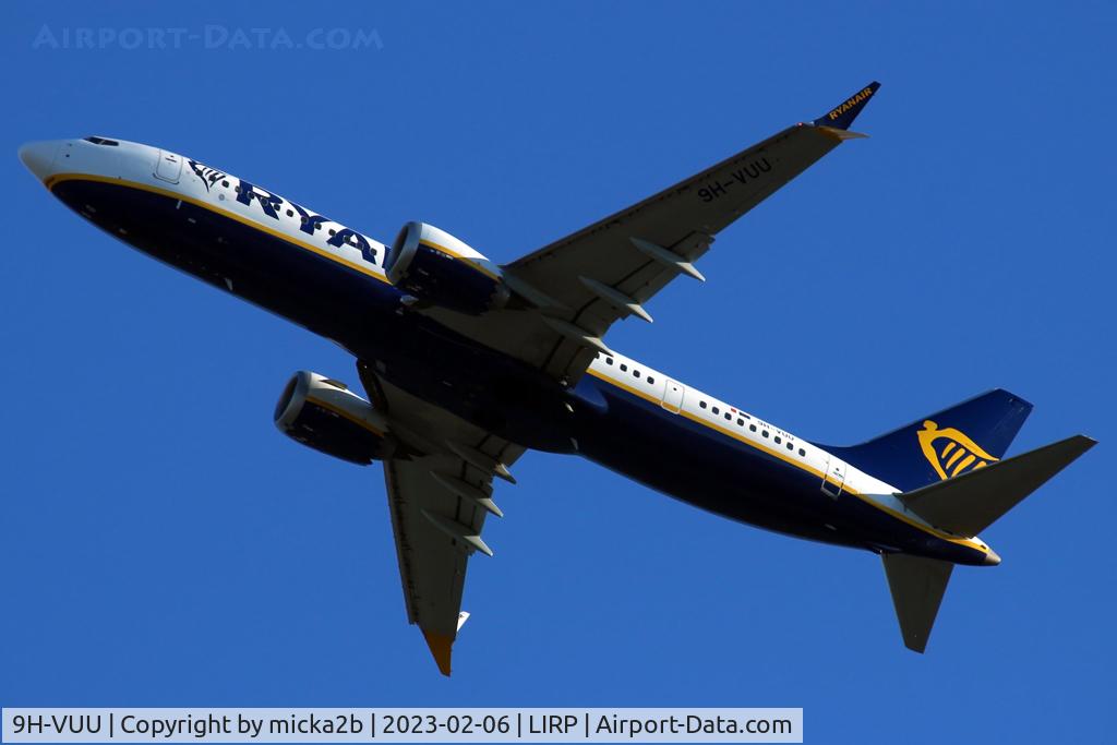 9H-VUU, 2021 Boeing 737-8-200 MAX C/N 65883, Take off