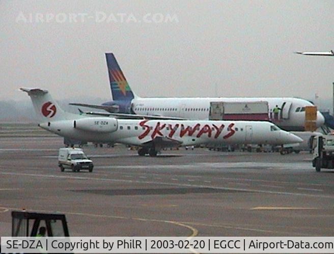 SE-DZA, 1998 Embraer EMB-145EP (ERJ-145EP) C/N 145070, SE-DZA 1998 ERJ145EP Skyways MAN