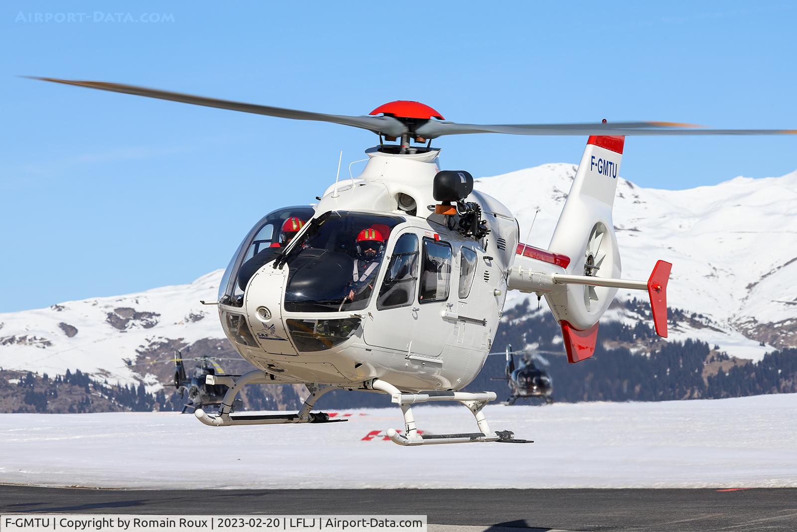 F-GMTU, 1998 Eurocopter EC-135T-1 C/N 0042, Take off