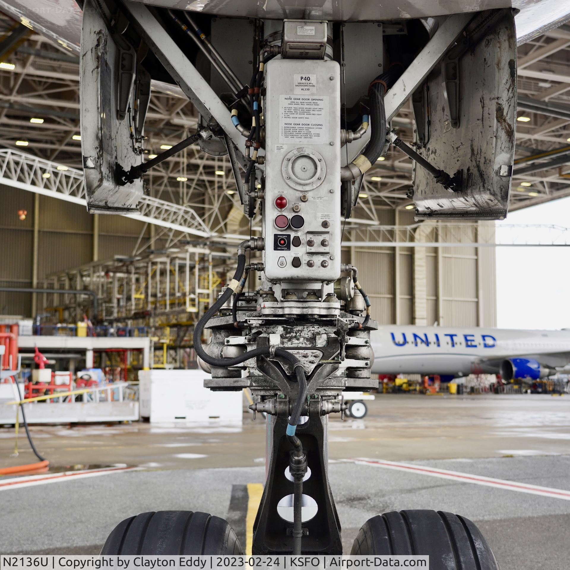 N2136U, 2017 Boeing 777-300/ER C/N 62648, SFO 2023.